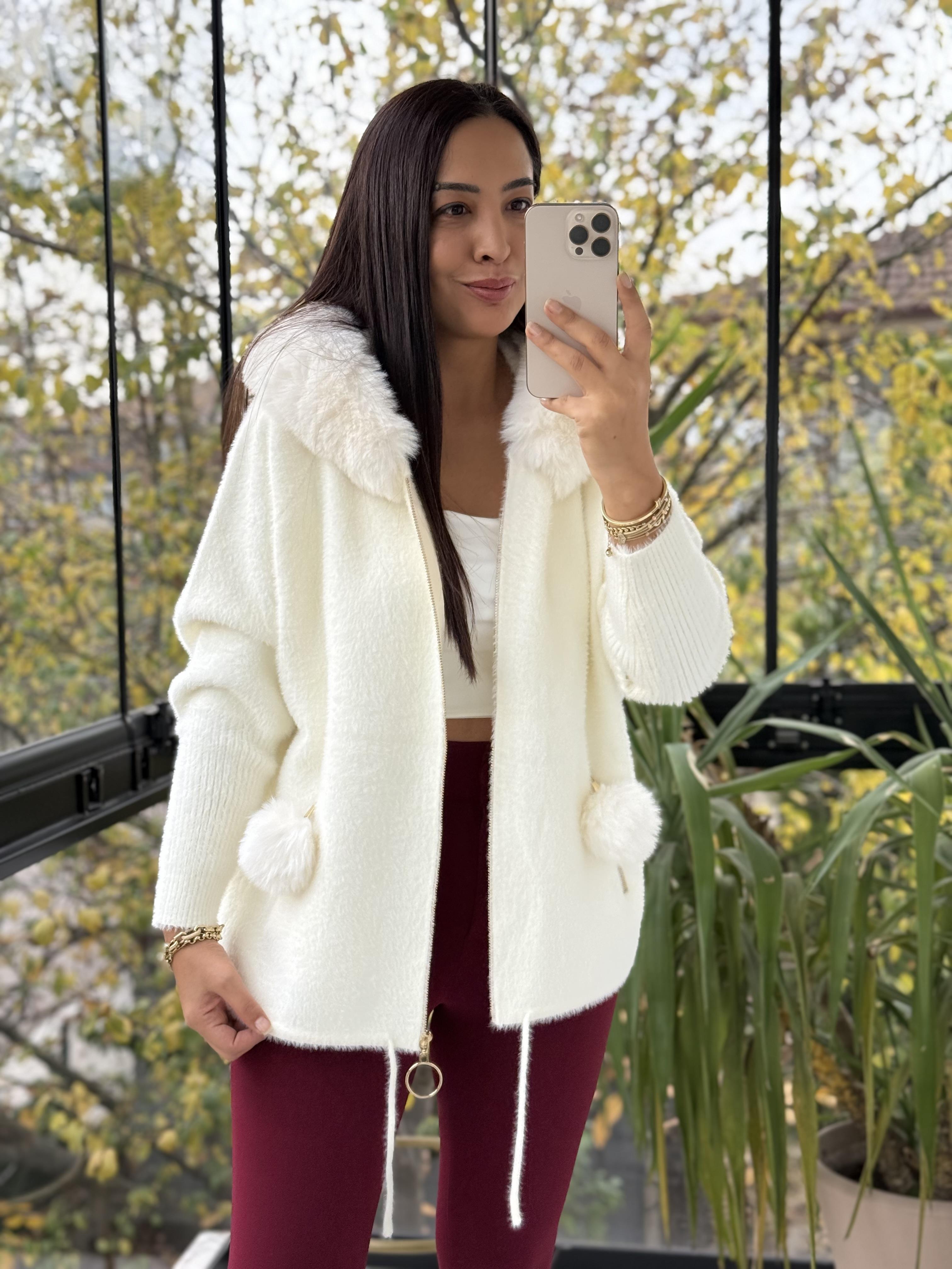 İthal Ponponlu Angora Hırka Ekru