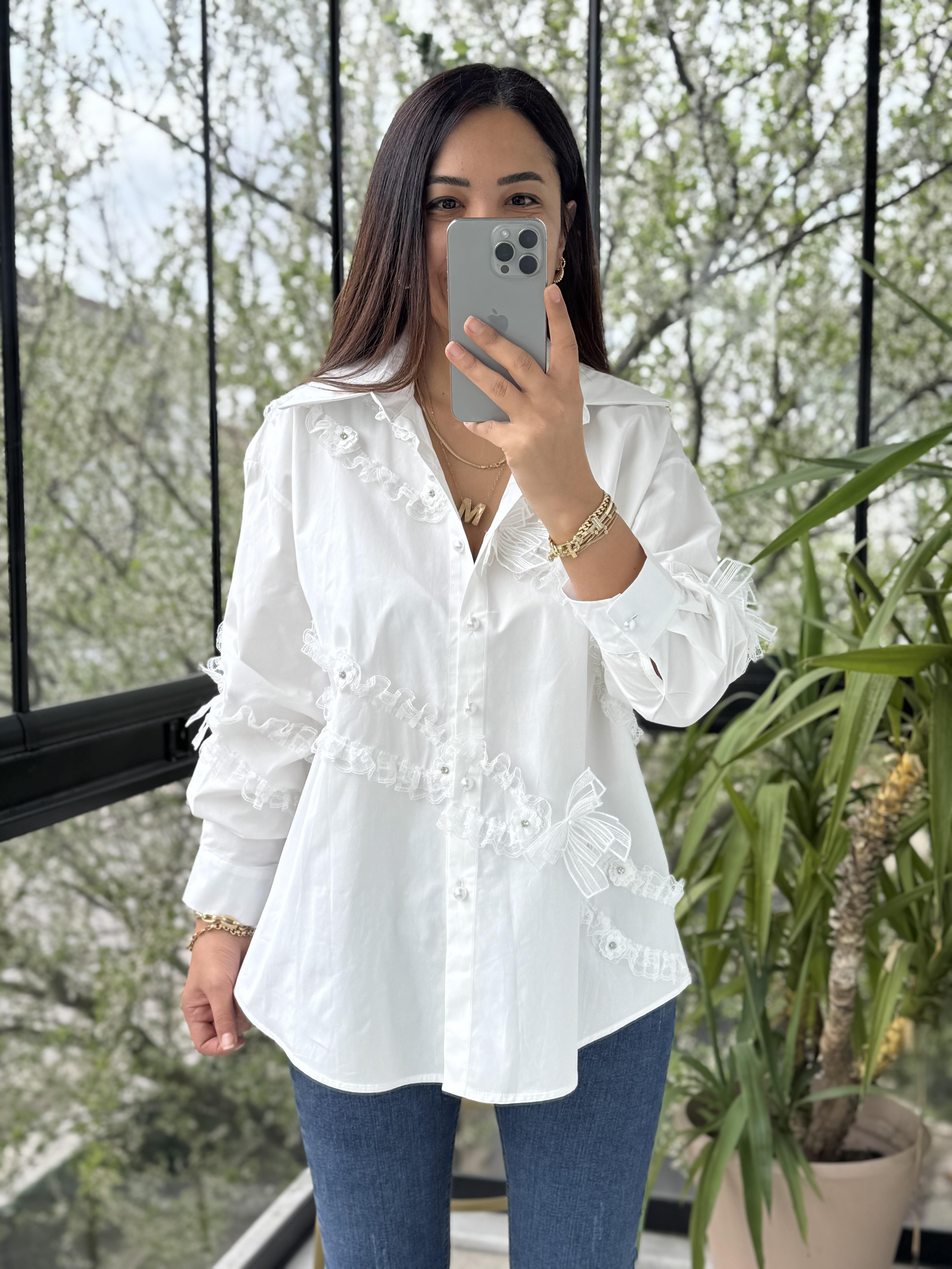 Asimetrik Güpürlü Taşlı Gömlek Beyaz