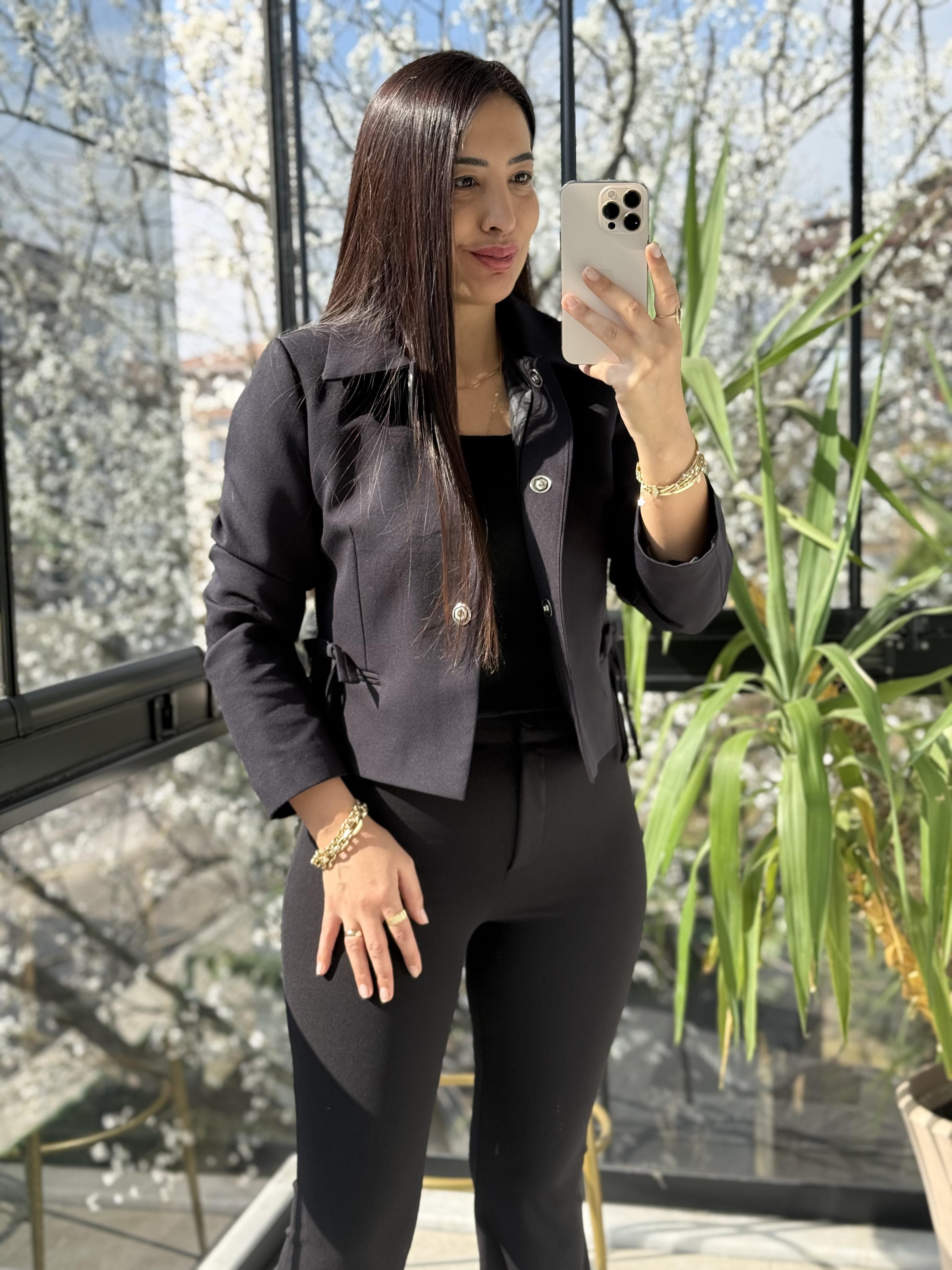 Uzun Kol Fiyonklu Blazer Ceket Siyah