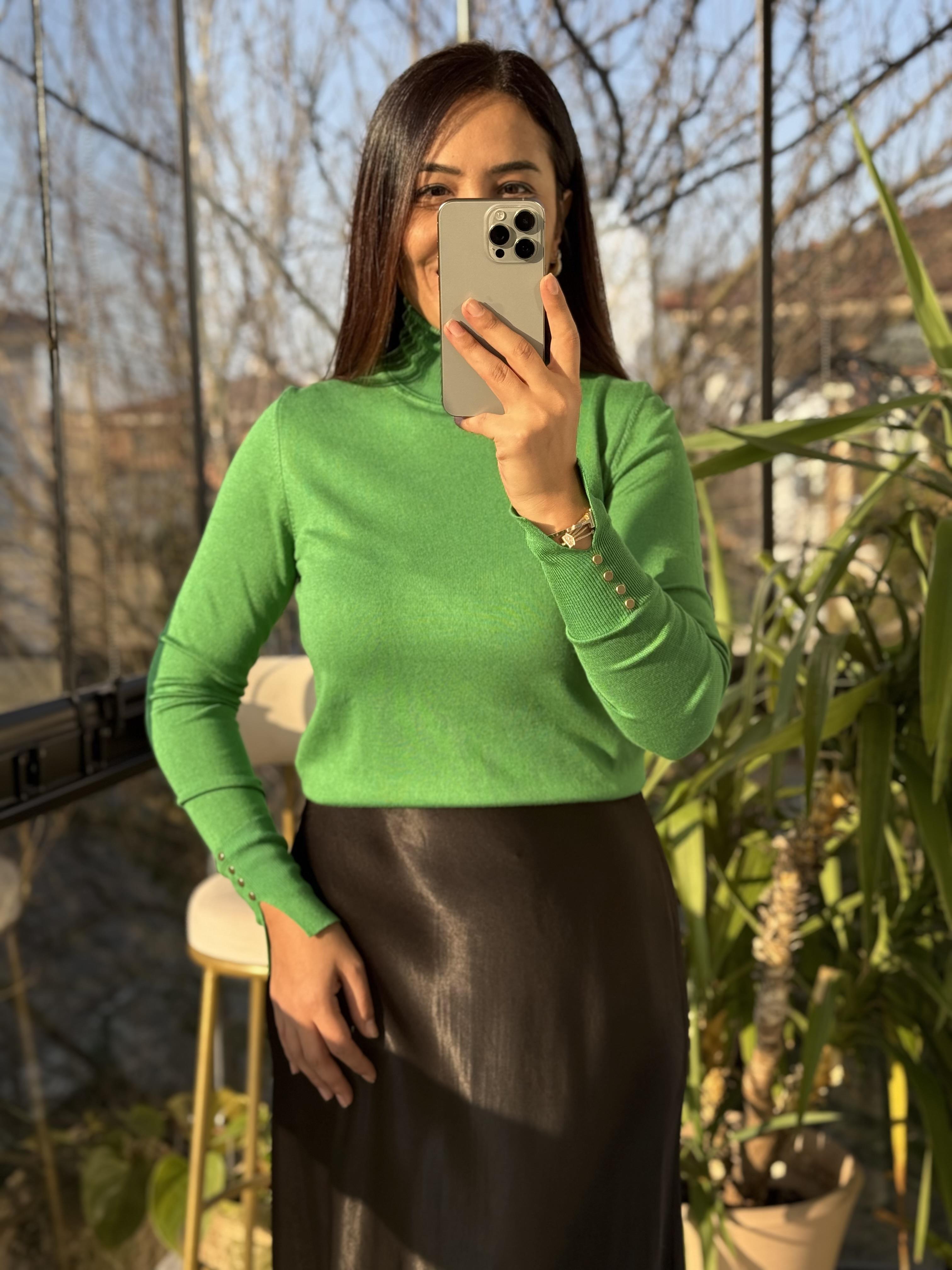 Balıkçı Yaka Manşetli Çıtçıtlı Kazak Yeşil