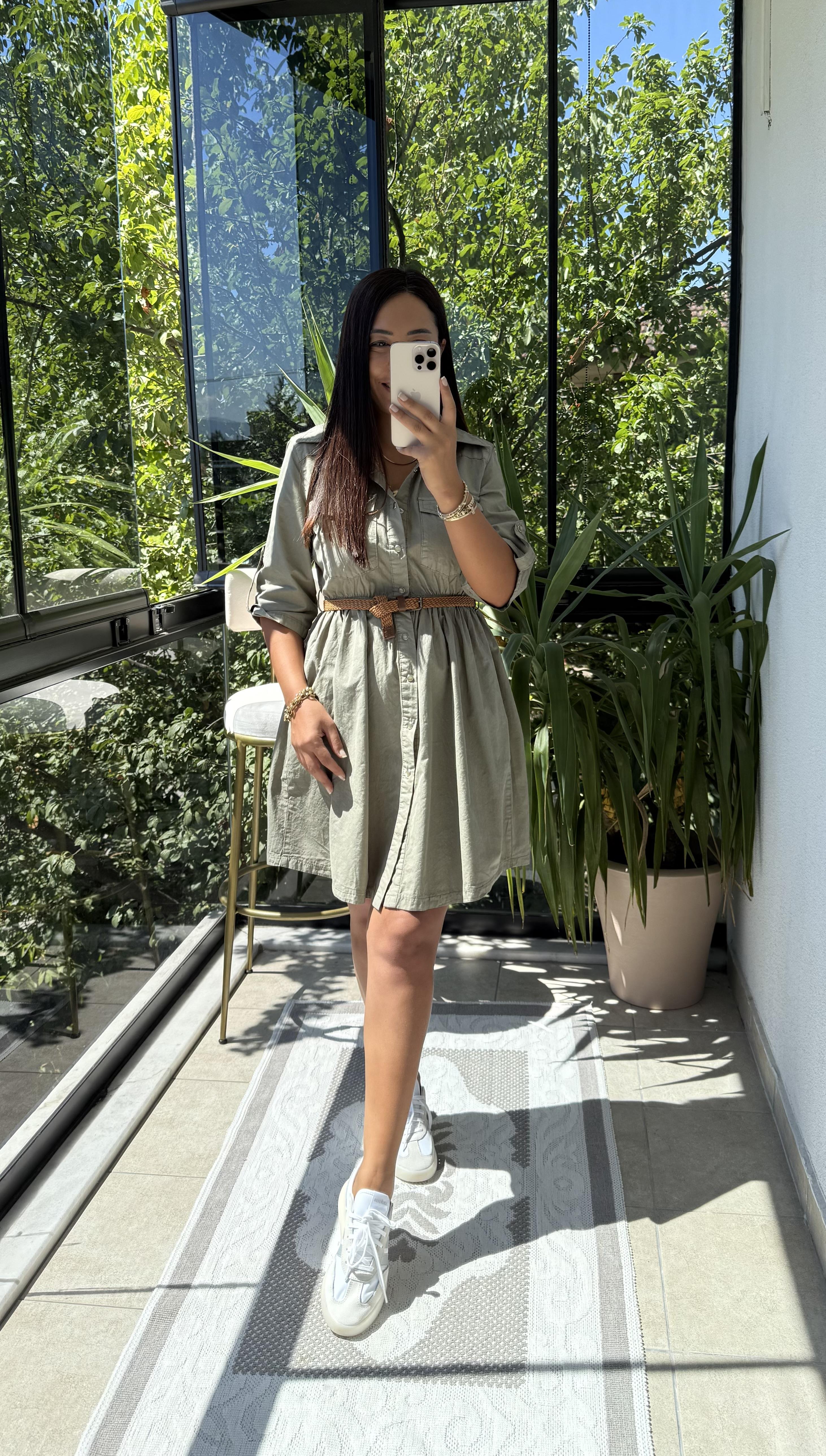 Büzgü Detaylı Kısa Kot Elbise Yeşil