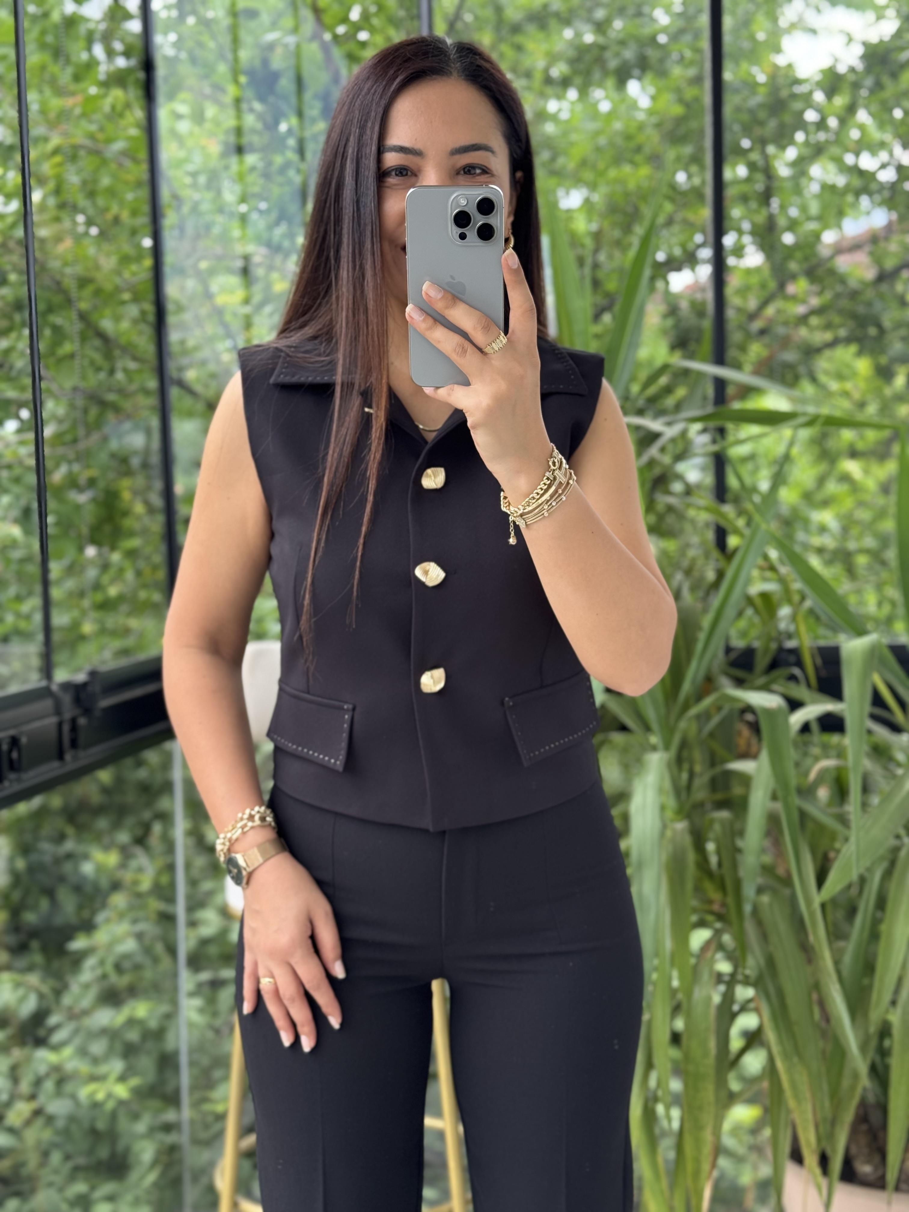 Dikiş Detaylı Yelek Siyah