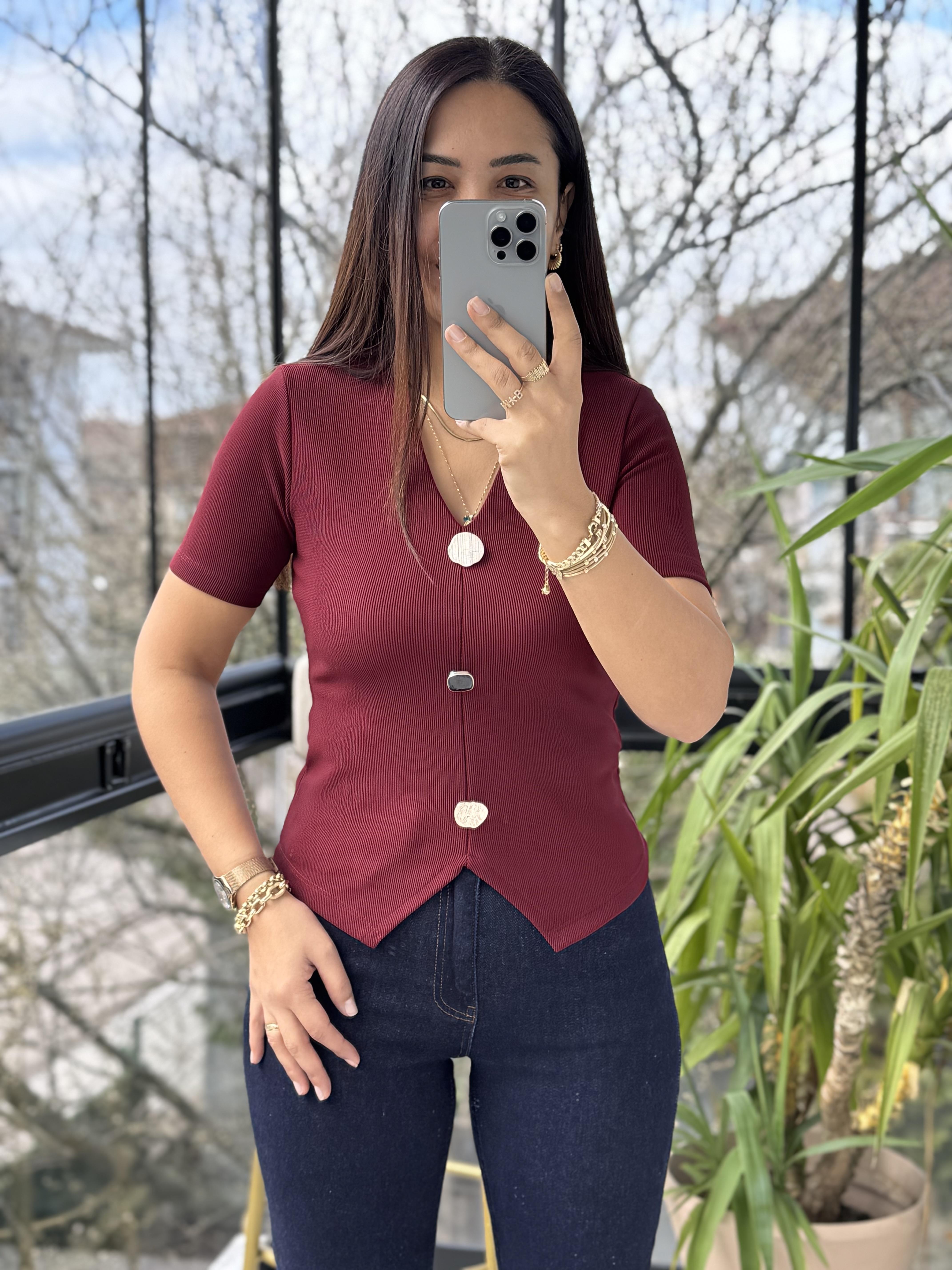 Gold Düğme Kısa Kol Bluz Bordo