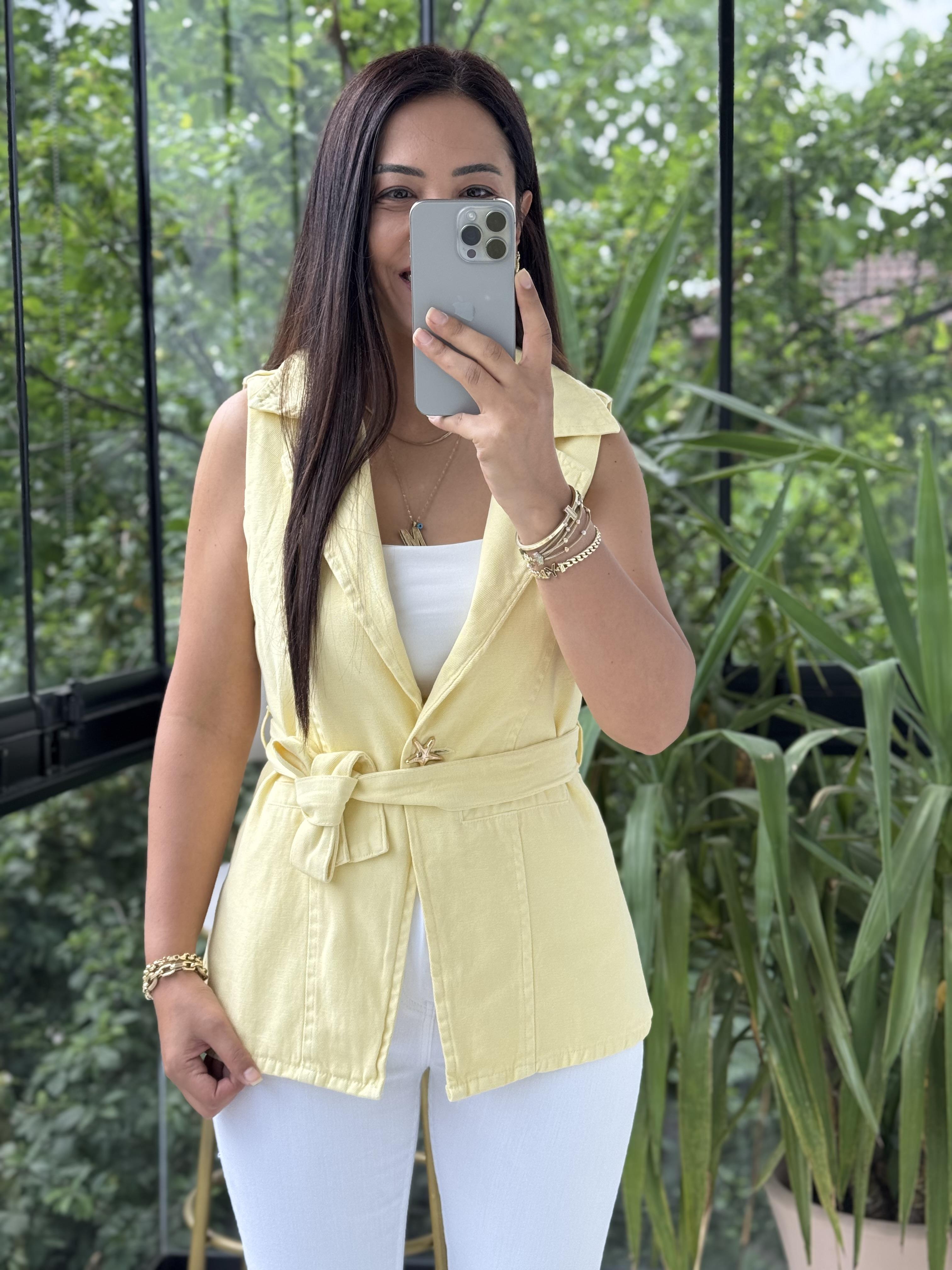 Güneş Düğmeli Gabardin Yelek Sarı