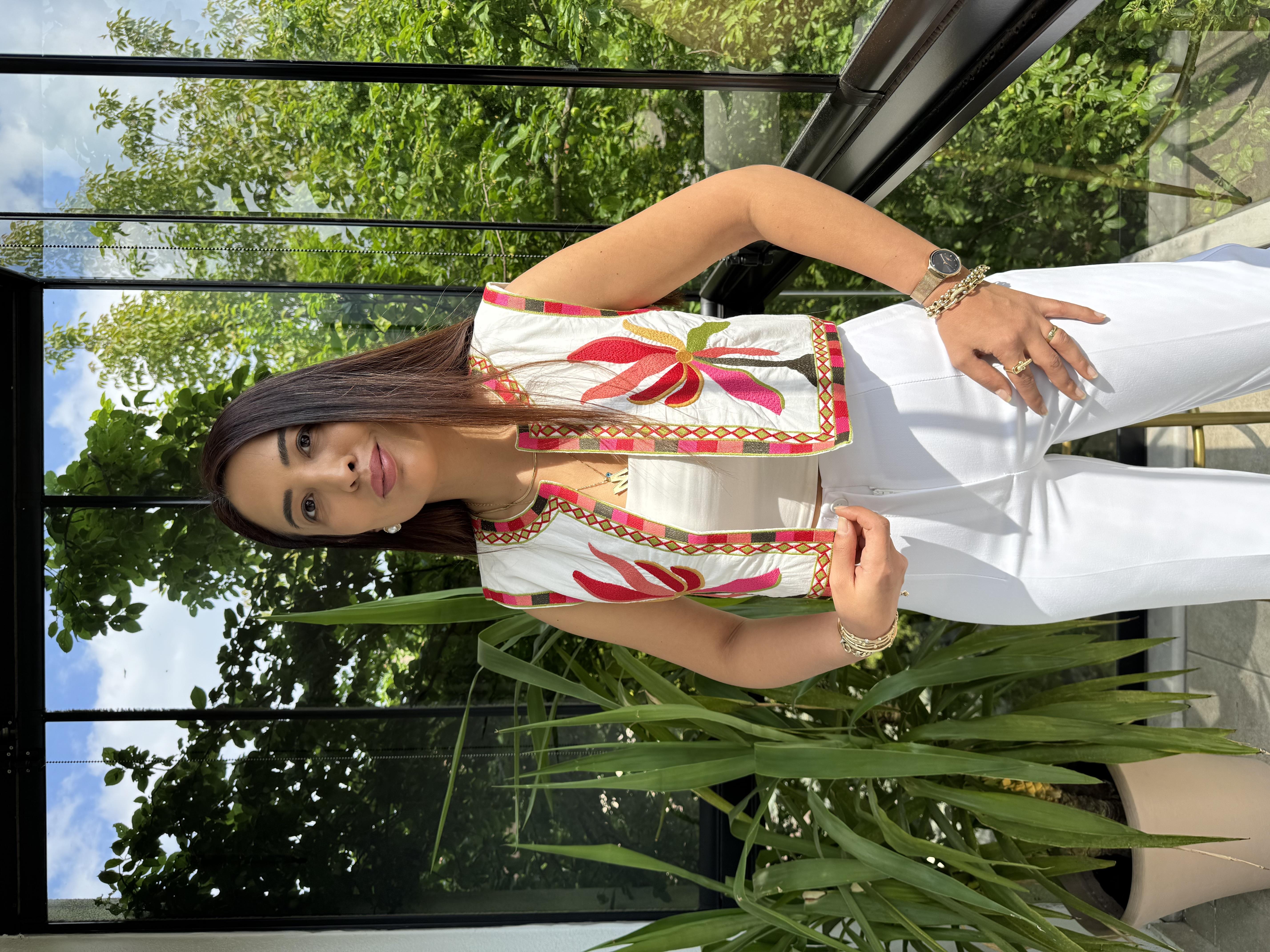 İşlemeli Nakışlı Yelek Pembe