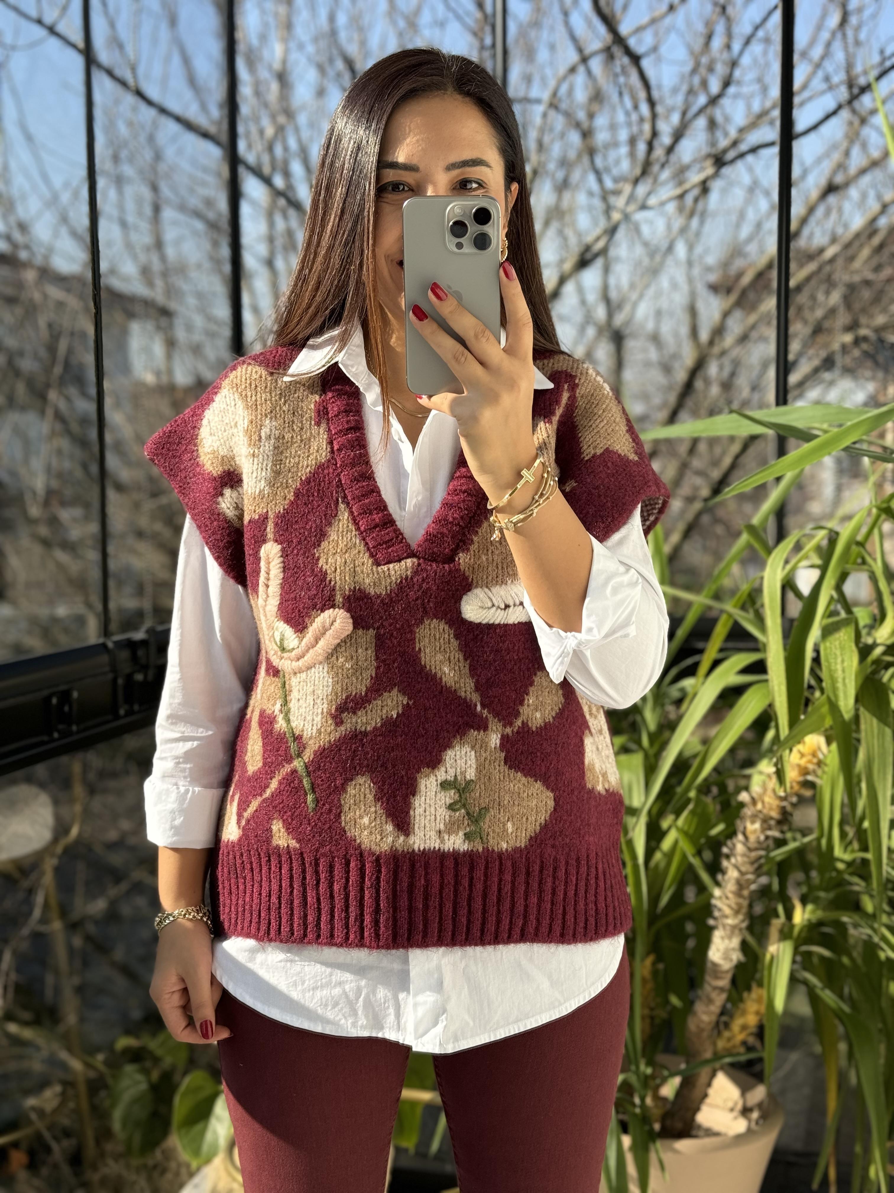 İşlemeli Tasarım Süveter Bordo