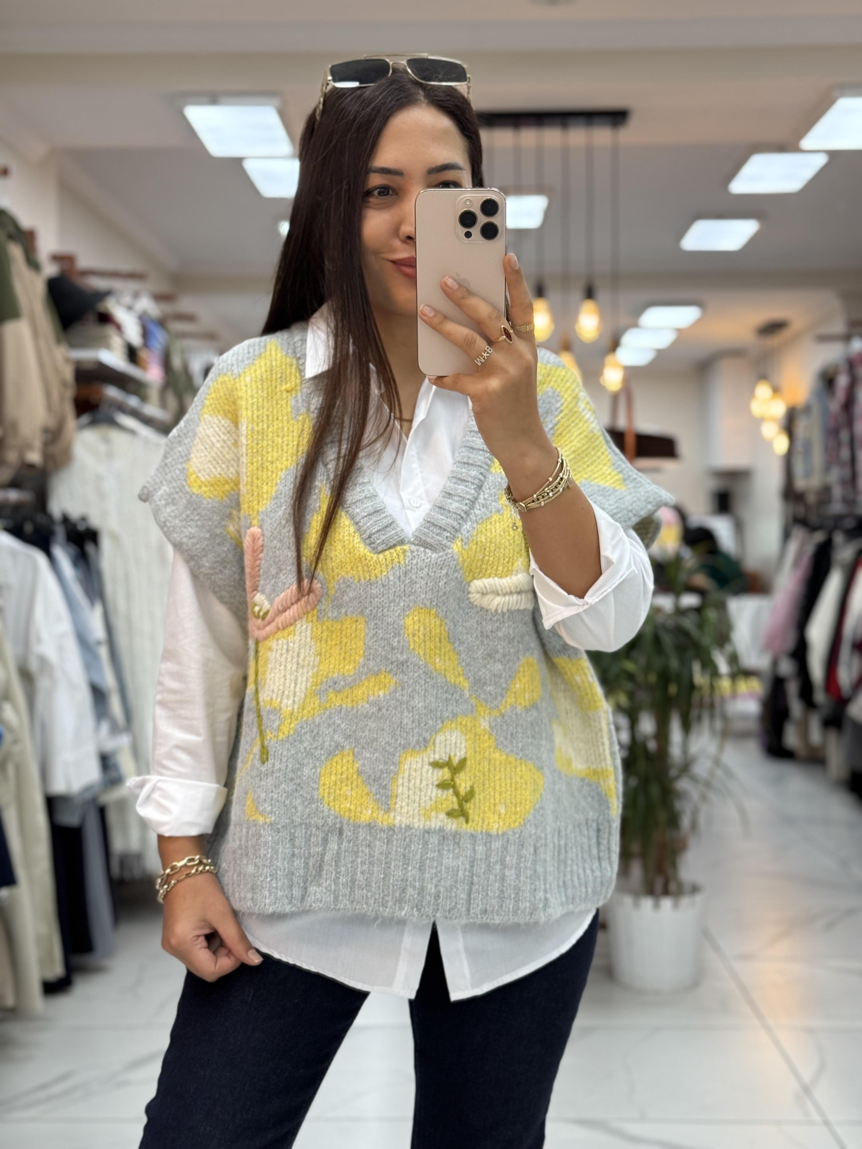 İşlemeli Tasarım Süveter Gri