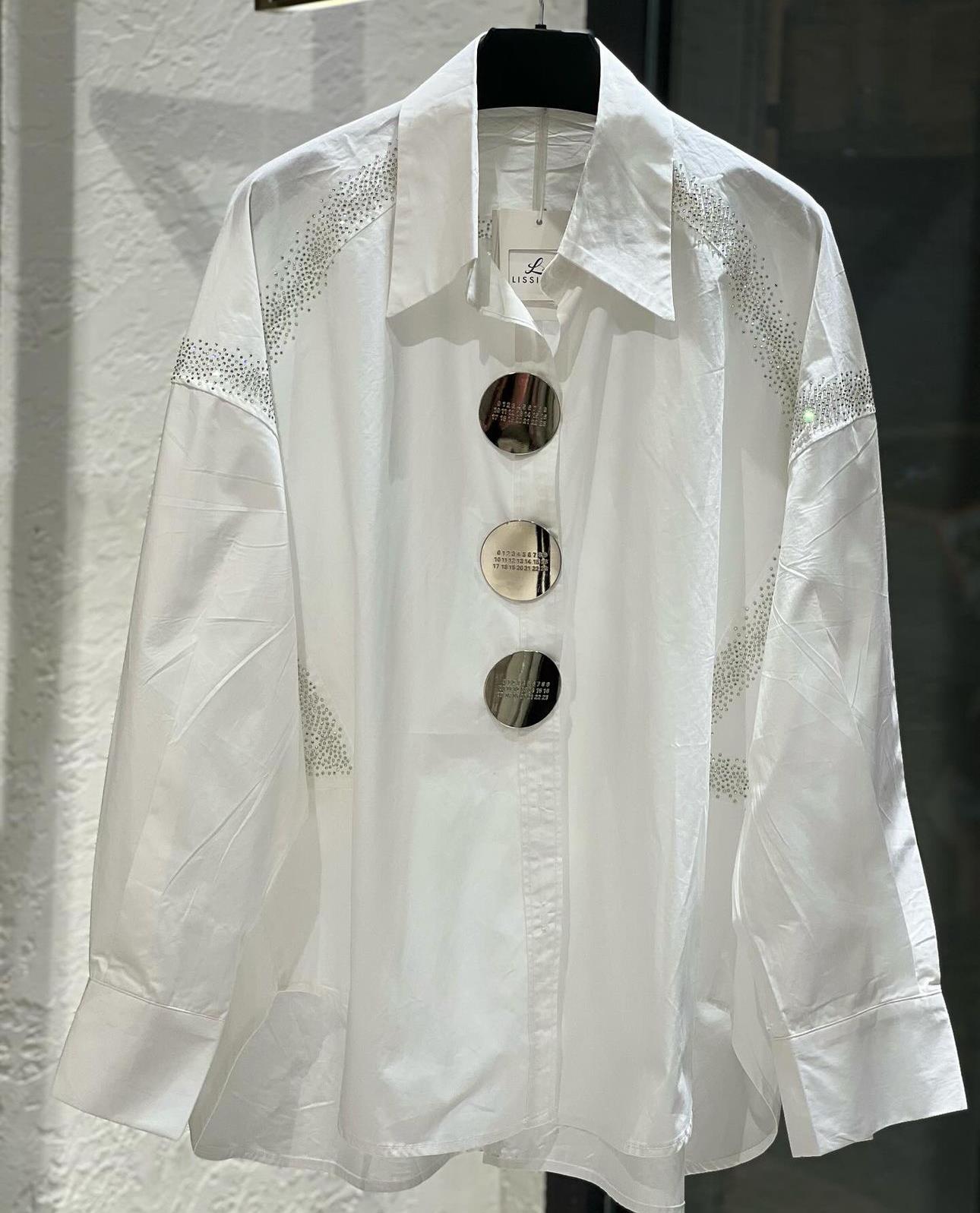 İthal Pullu Broş Detaylı Gömlek Beyaz