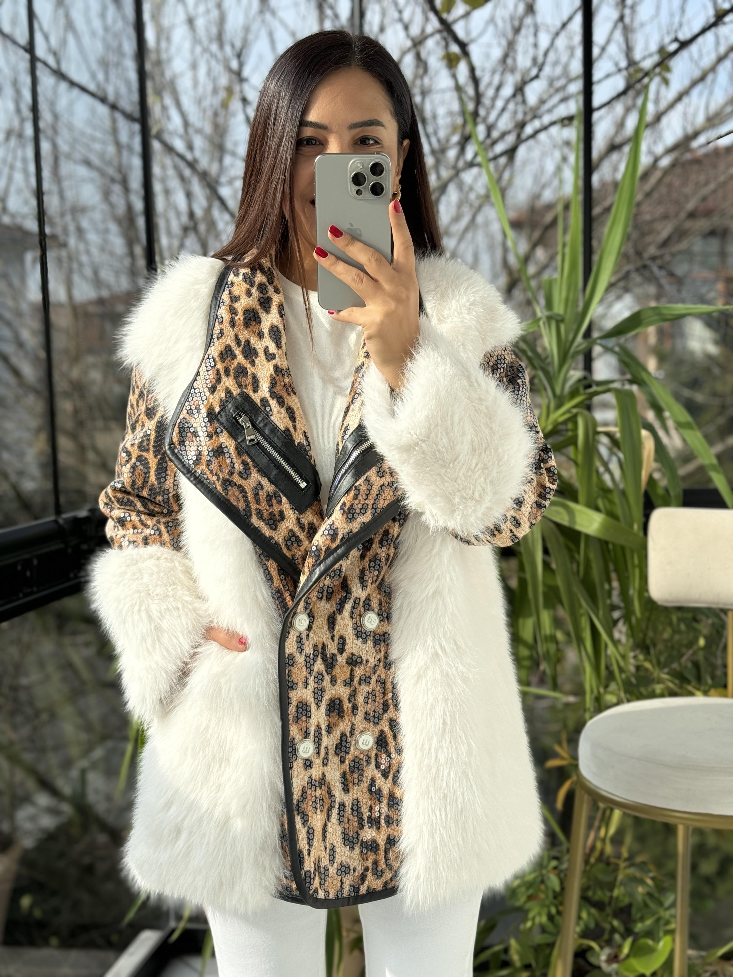 İthal Yakası Fermuar Detaylı Payetli Kürk Leopar