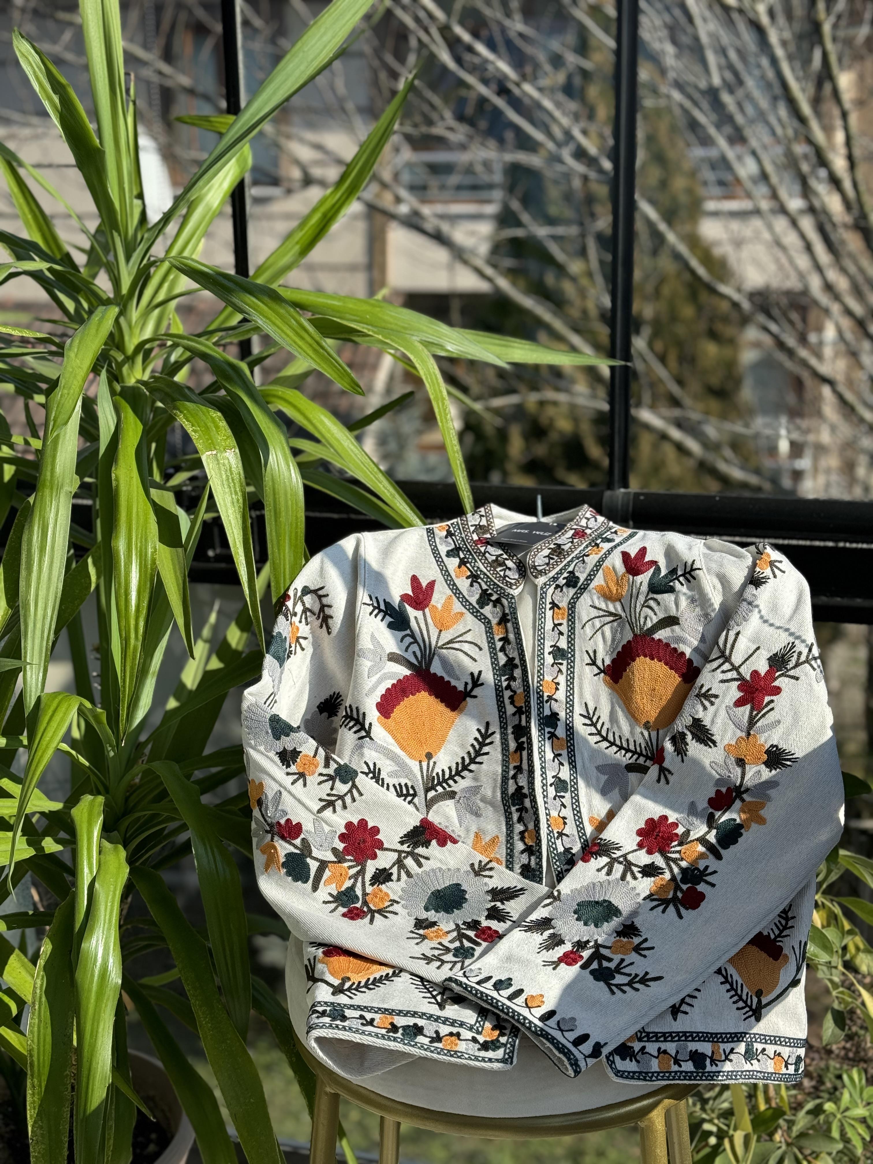 Lüx İşlemeli Ceket Renkli