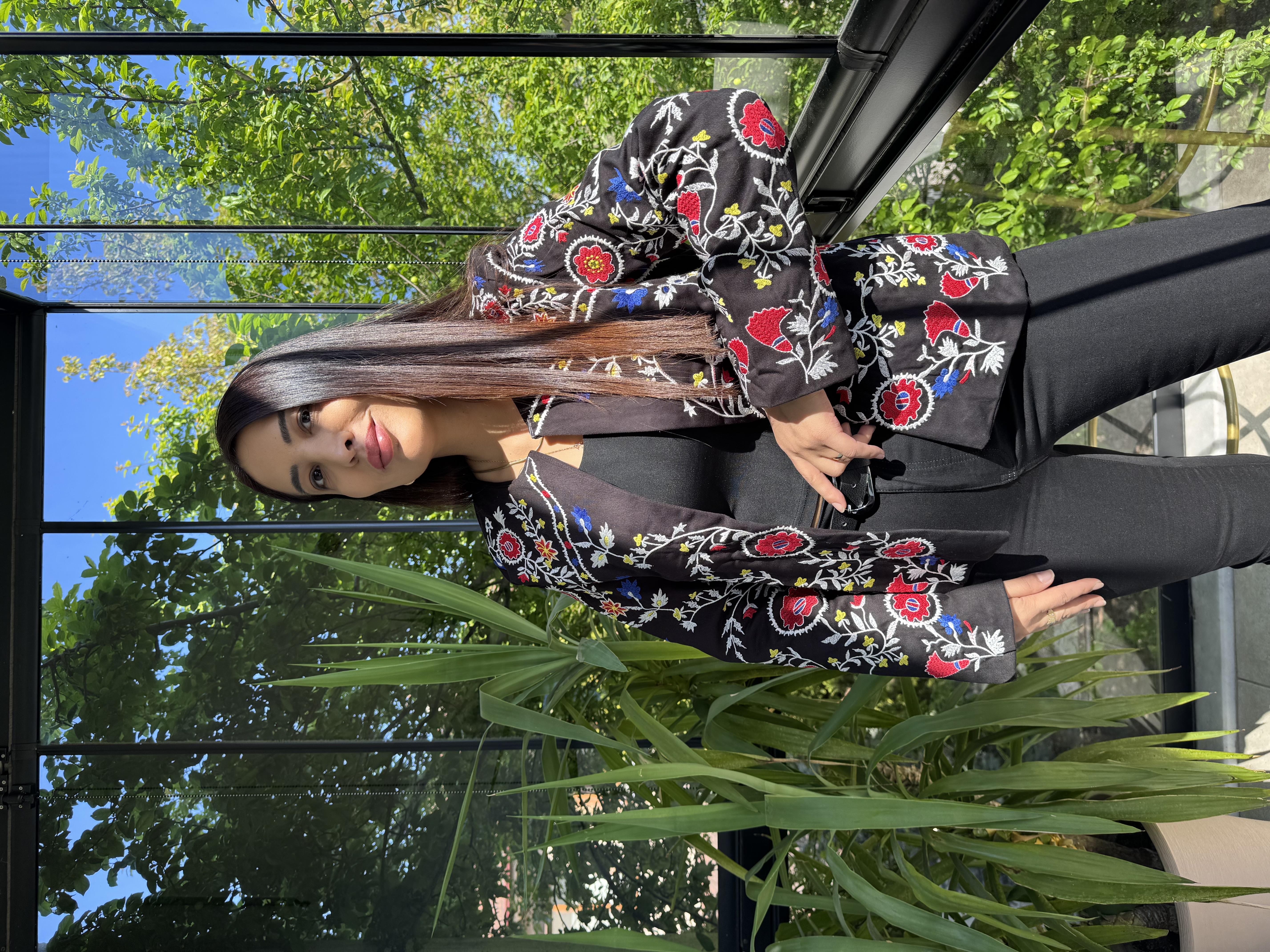 Lüx İşlemeli Ceket Siyah1