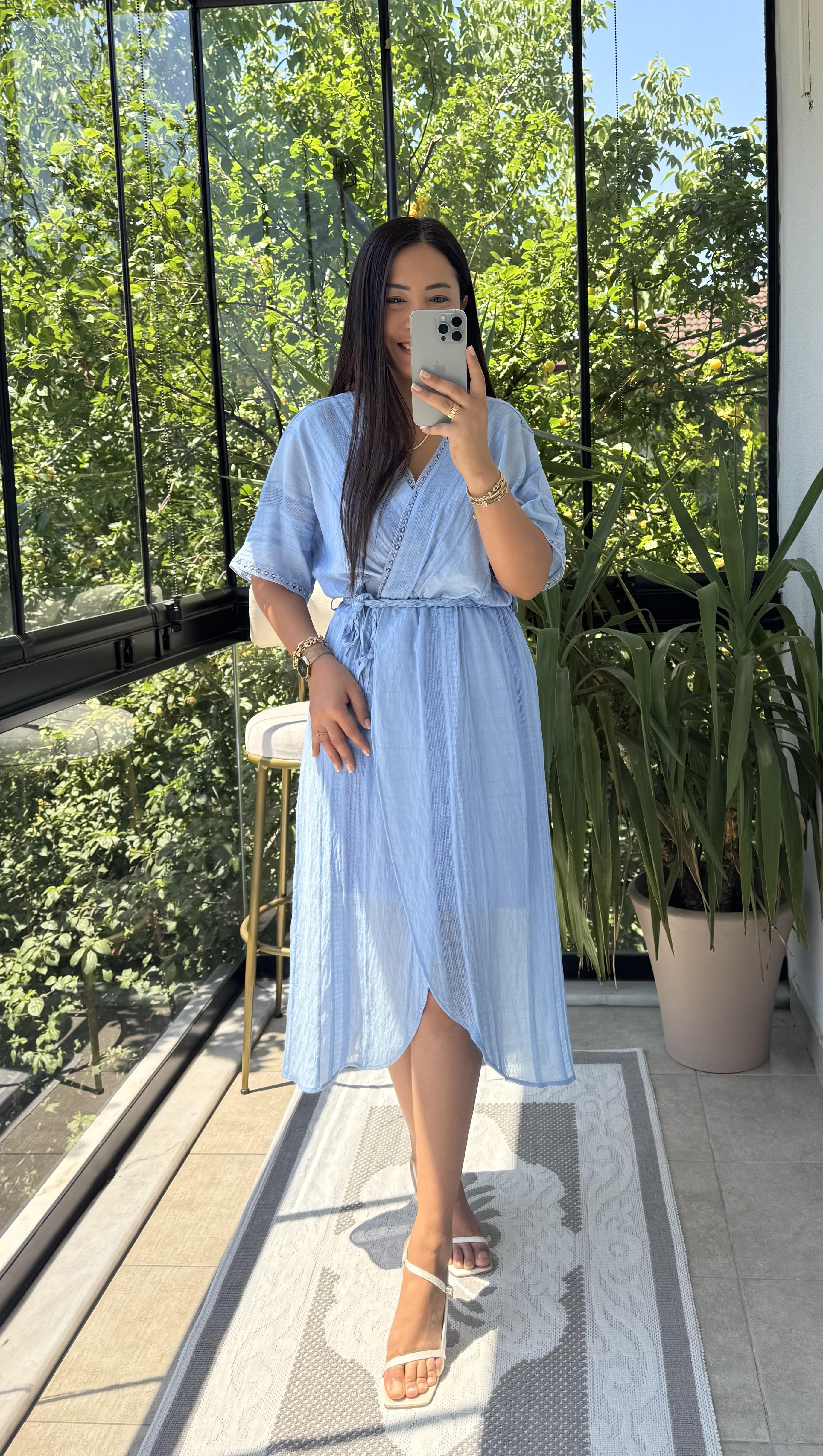 Nakışlı Kruvaze Elbise Mavi