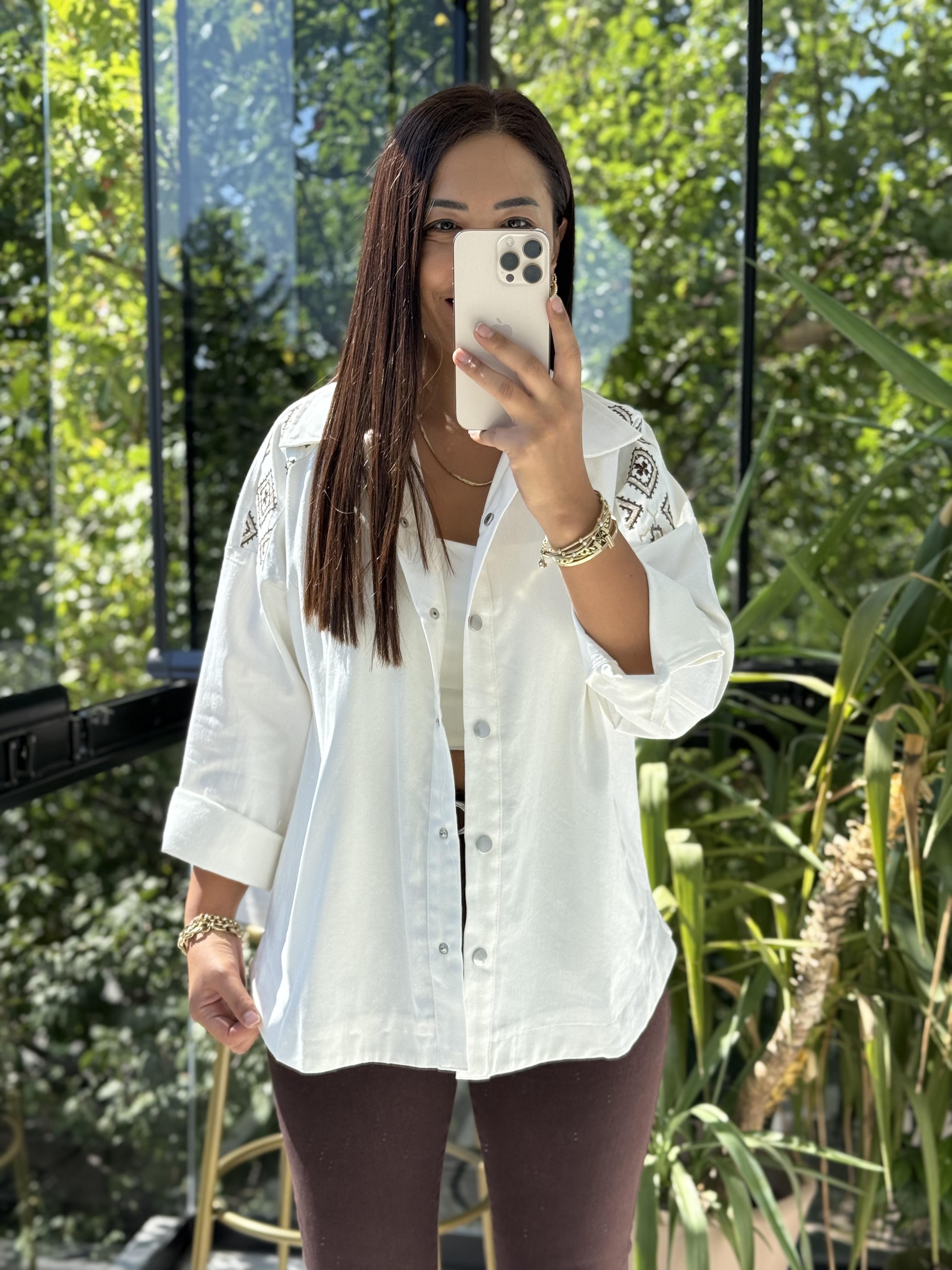 Omuz İşlemeli Gabardin Ceket Beyaz