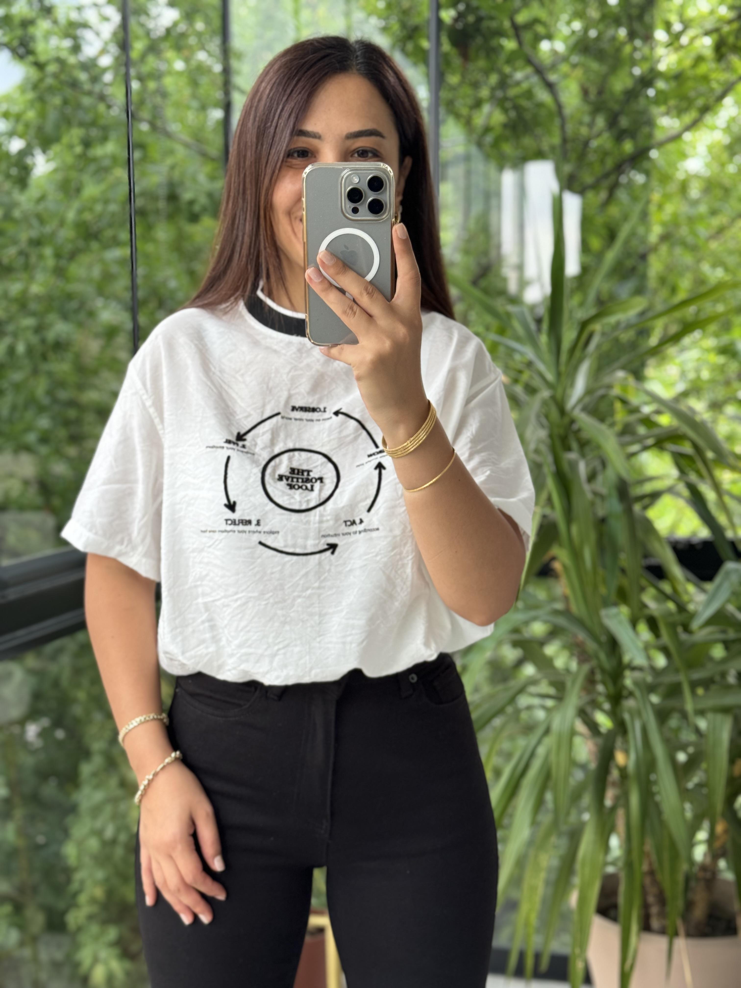 Önü Baskılı Tasarım Tişört Beyaz