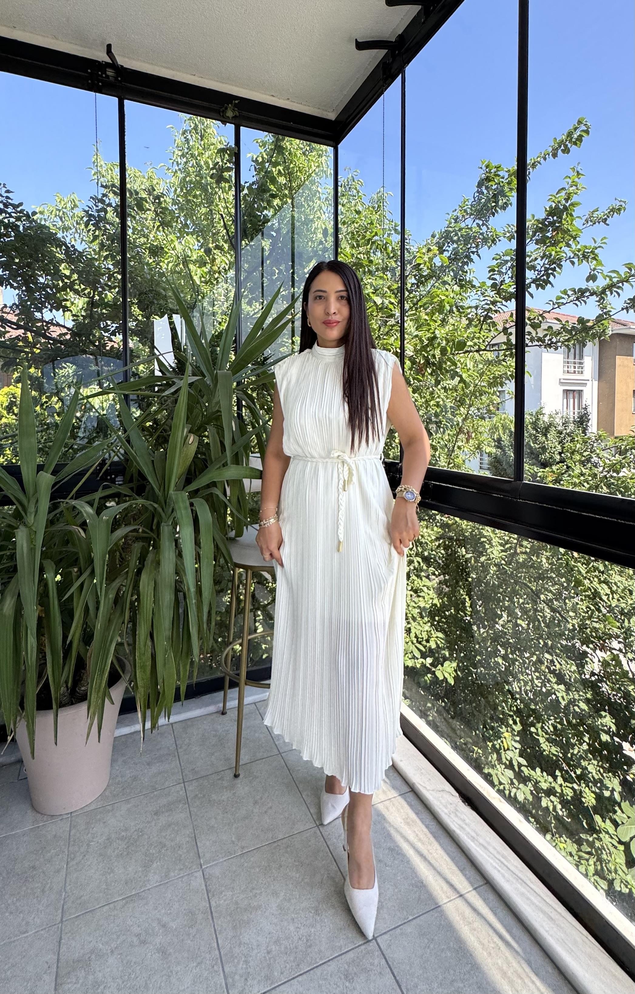 Piliseli Elbise Krem