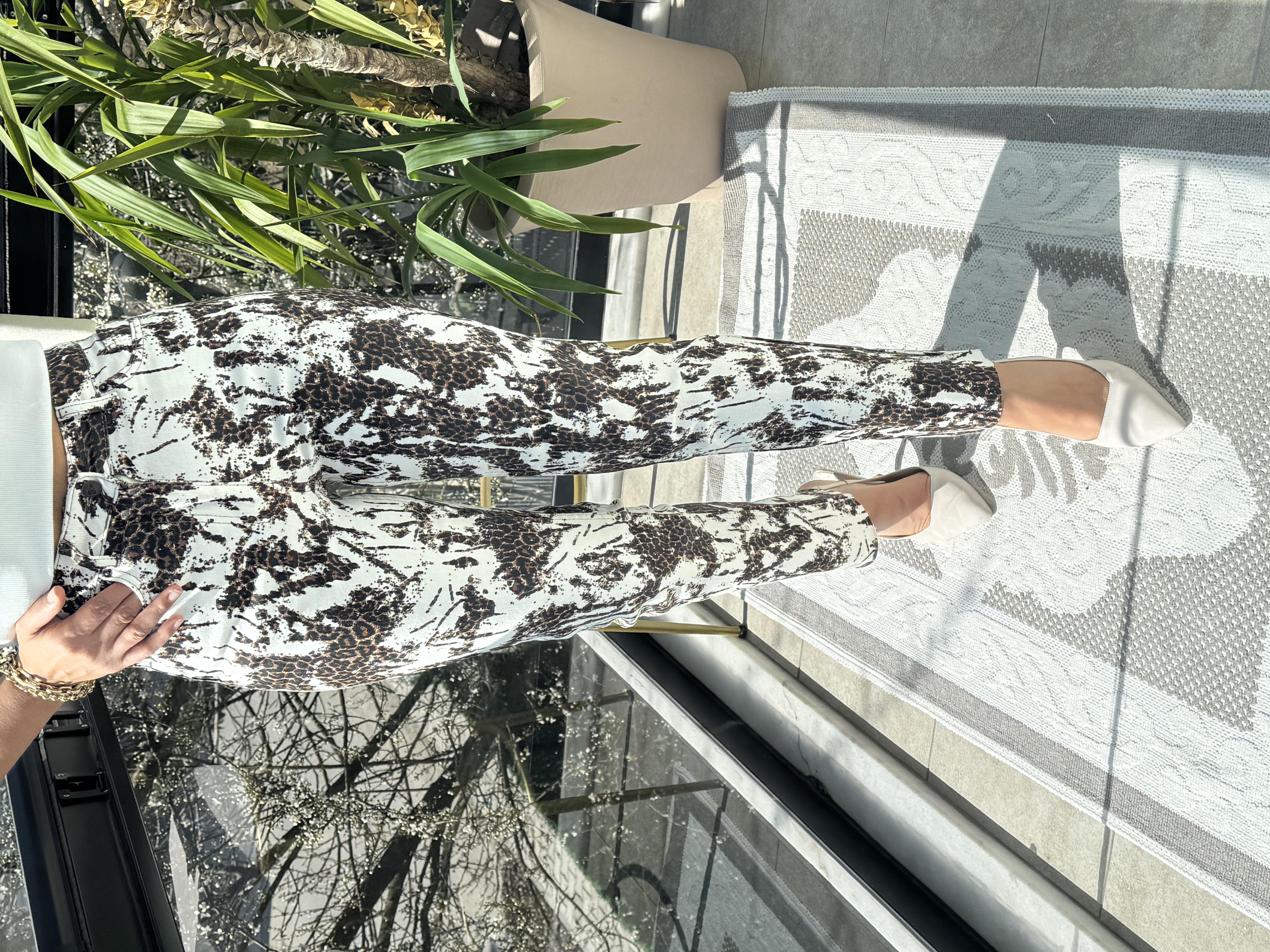 Premium Kalite Kesik Paça Jean Desenli