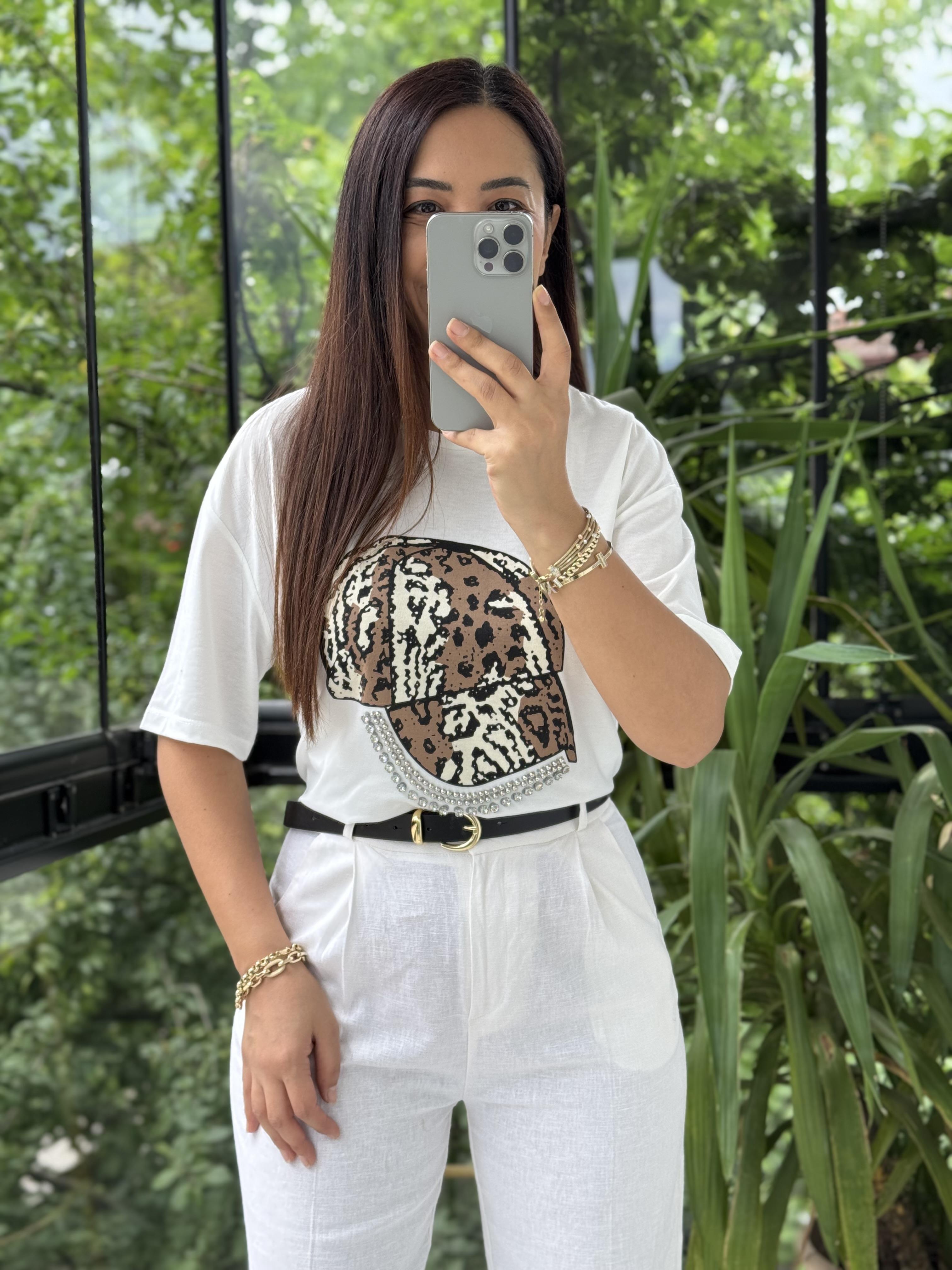 Şapka Detaylı Tişört Ekru