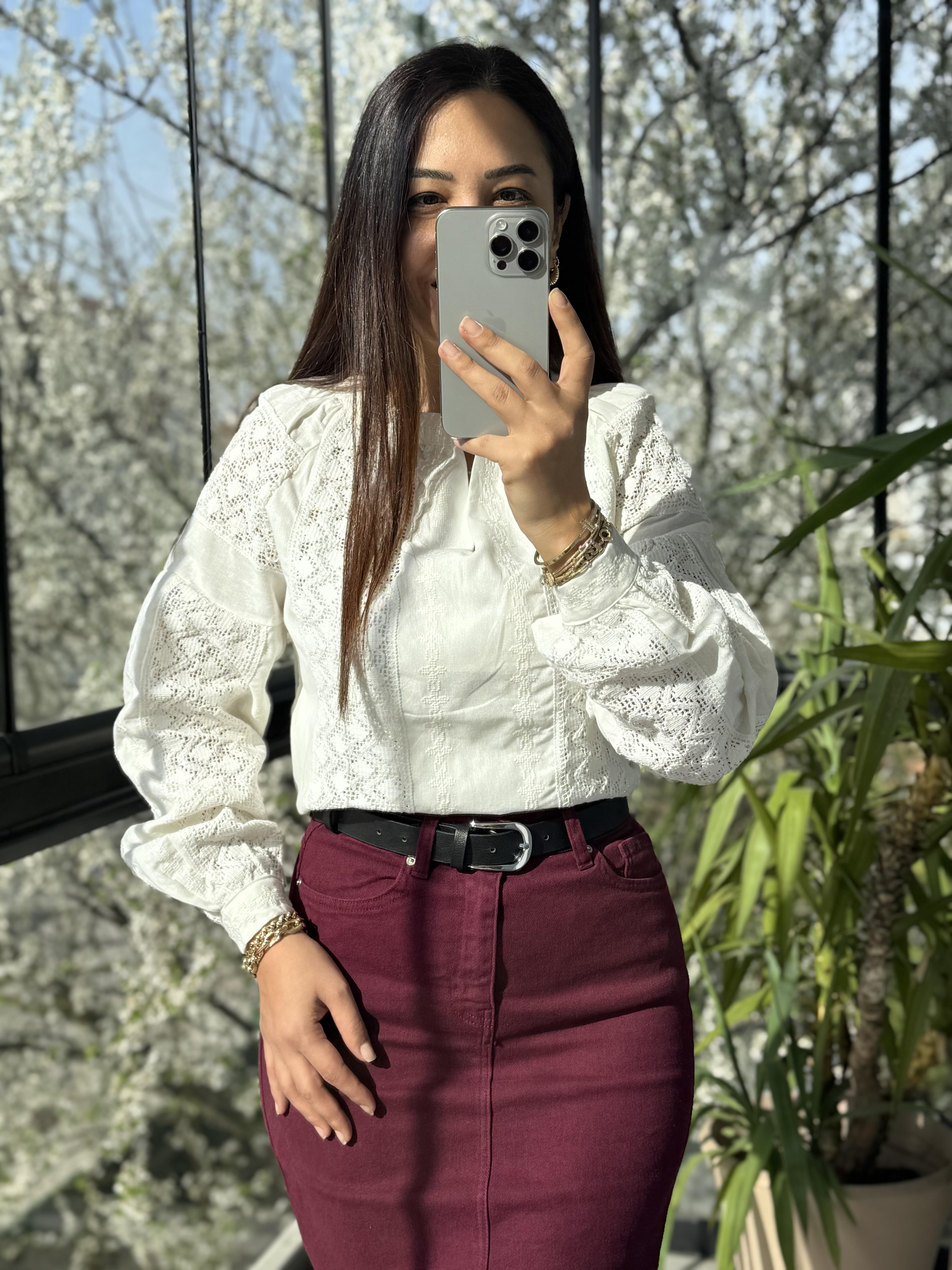 Tam Dantelli Bluz Beyaz