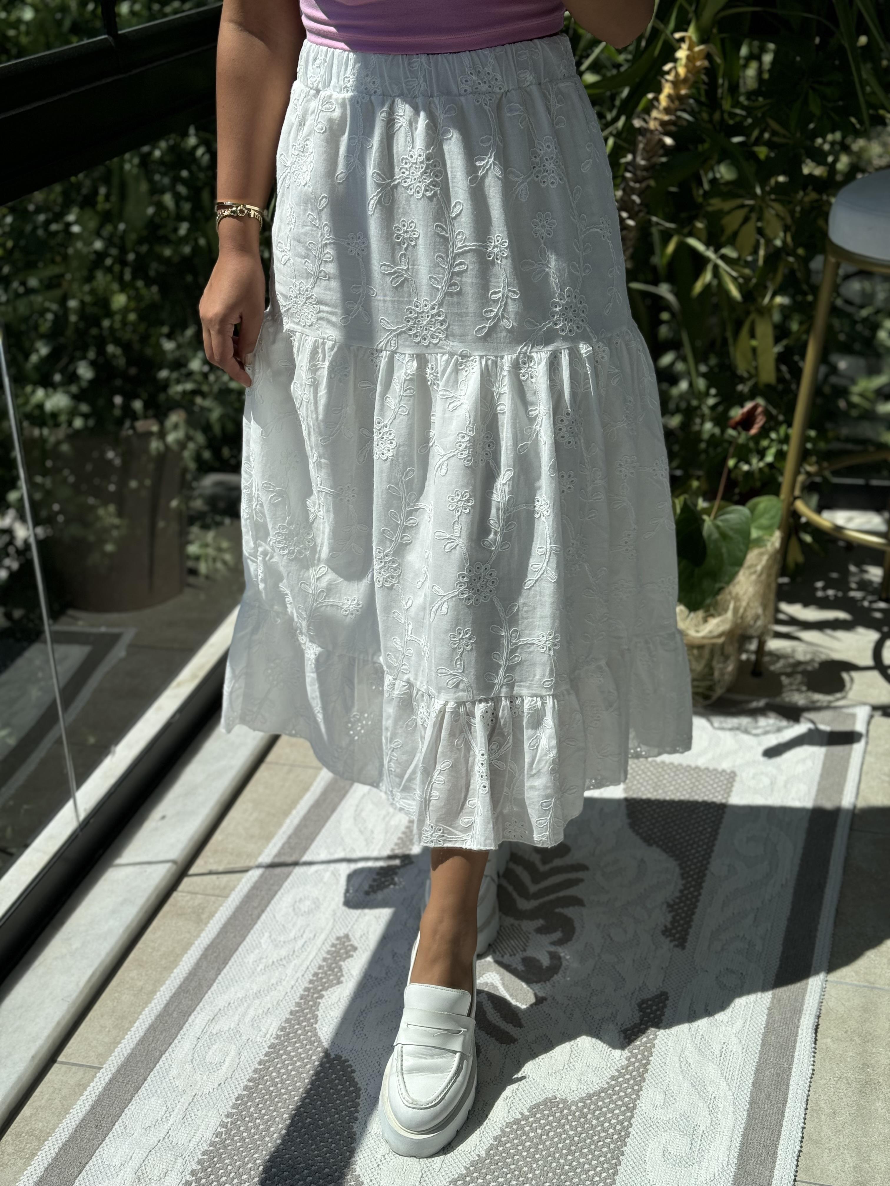 Tam Fisto etek Beyaz