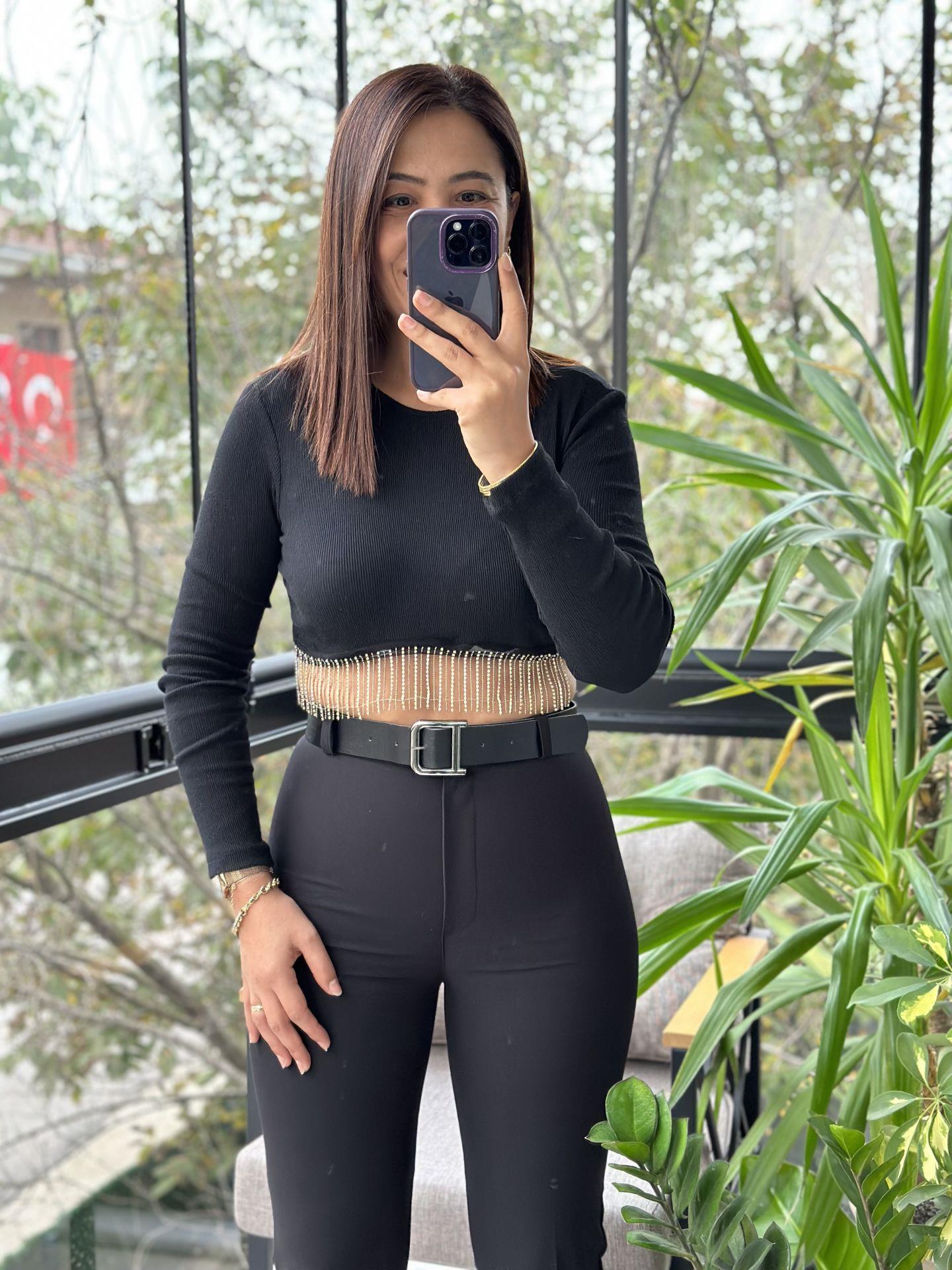 Taş Detaylı Balıkçı Triko Siyah