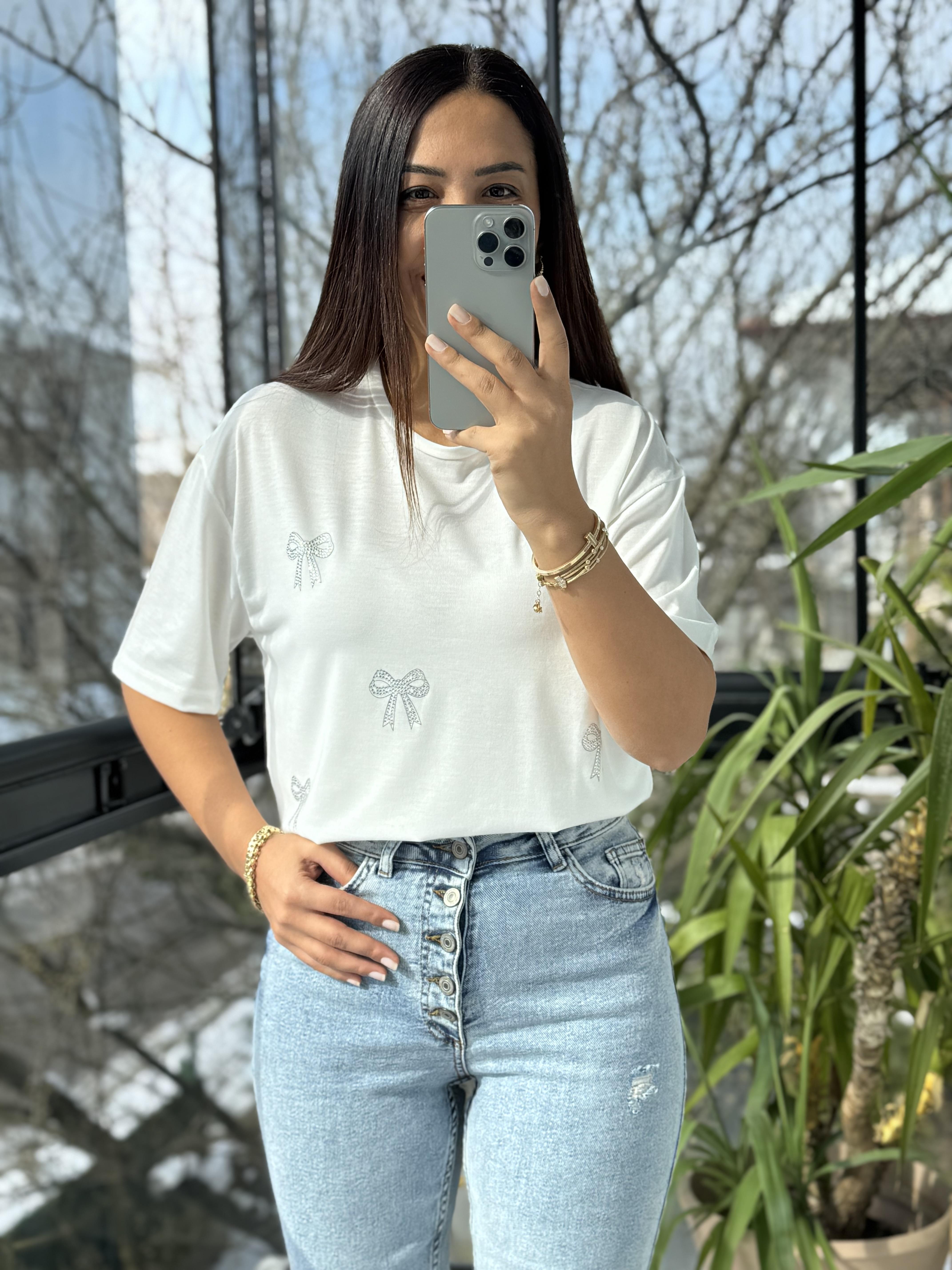 Taş Kurdeleli Tişört Ekru