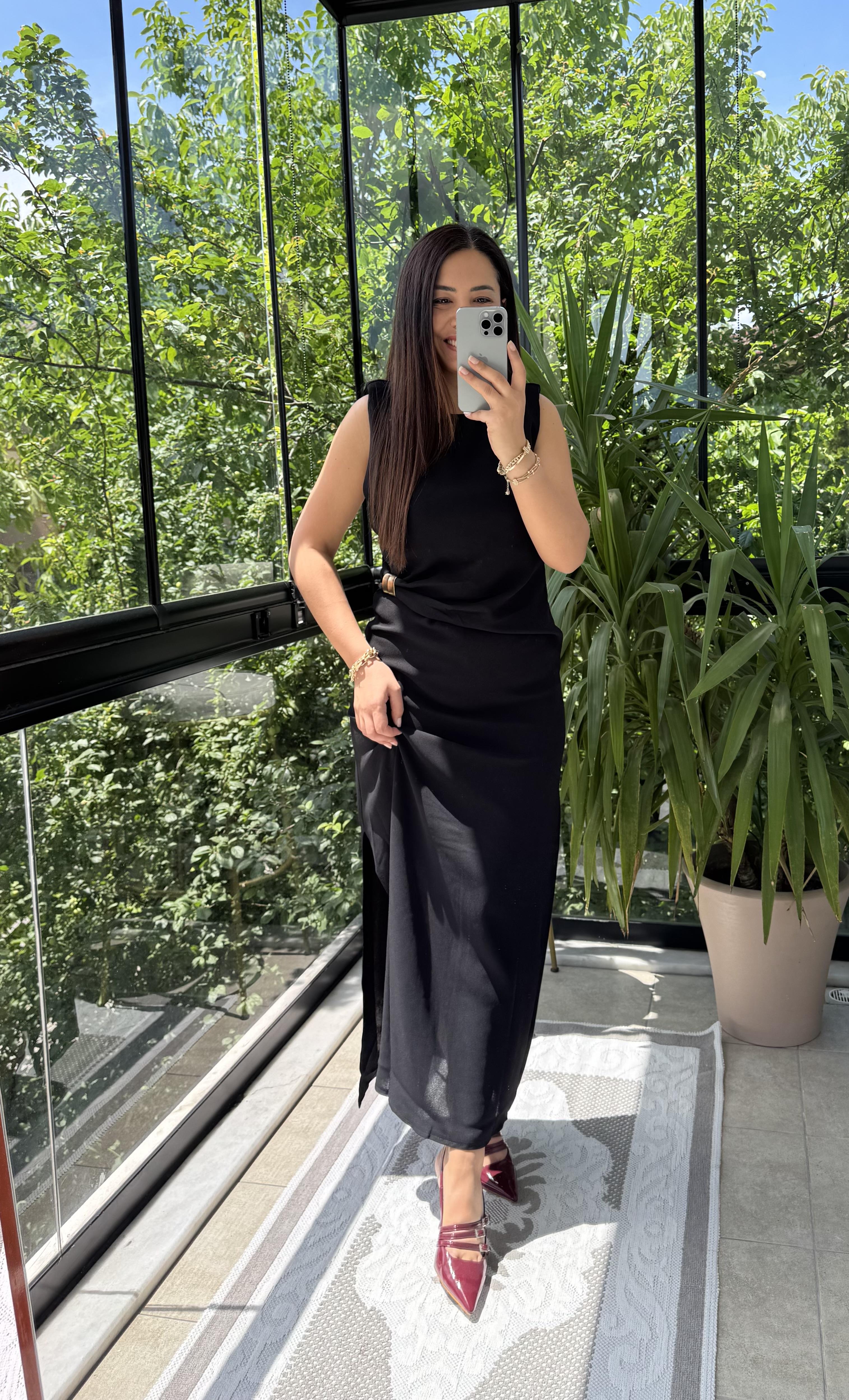 Tokalı Elbise Siyah