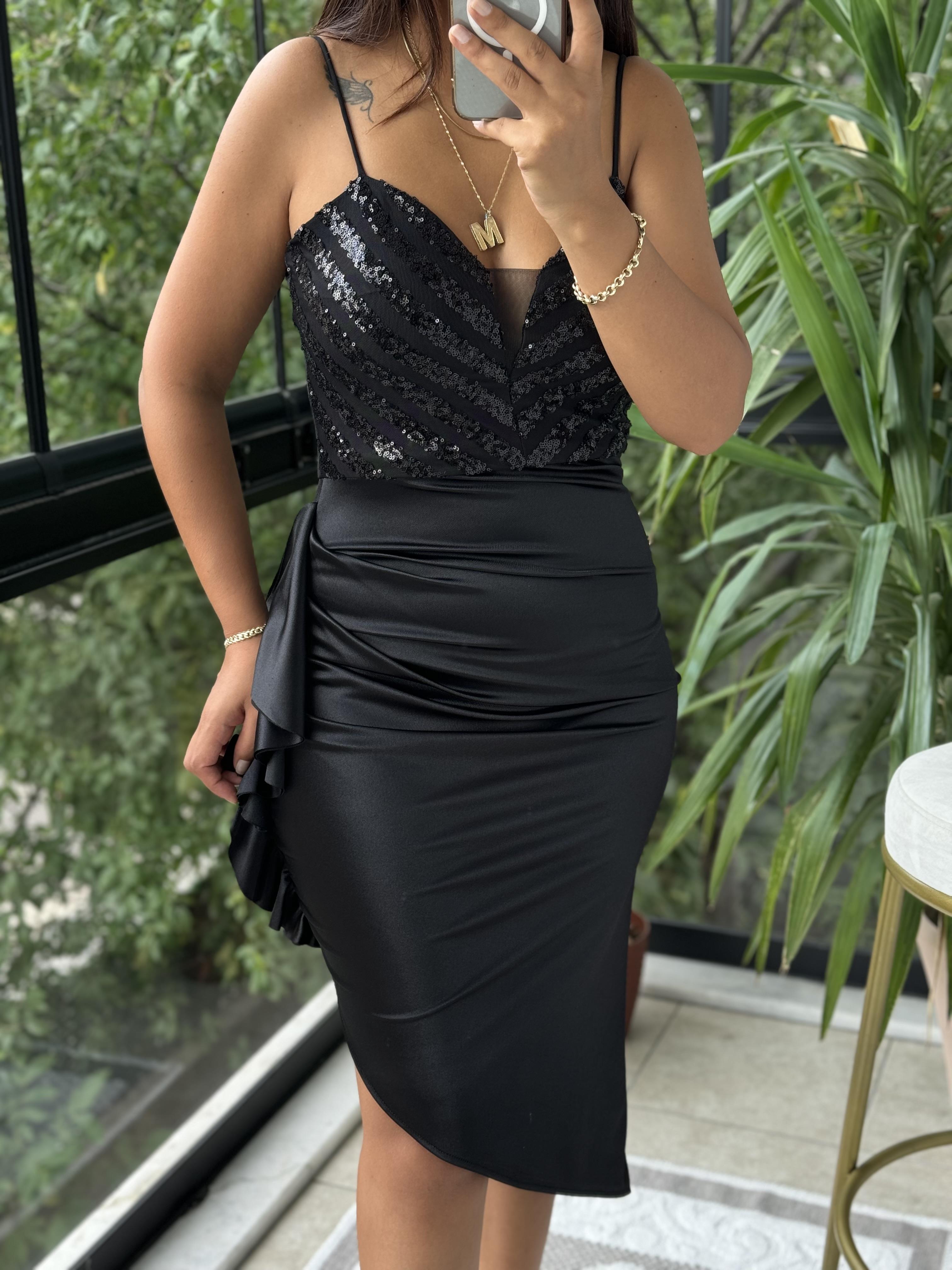 Üzeri Pullu Saten Etek Elbise Siyah