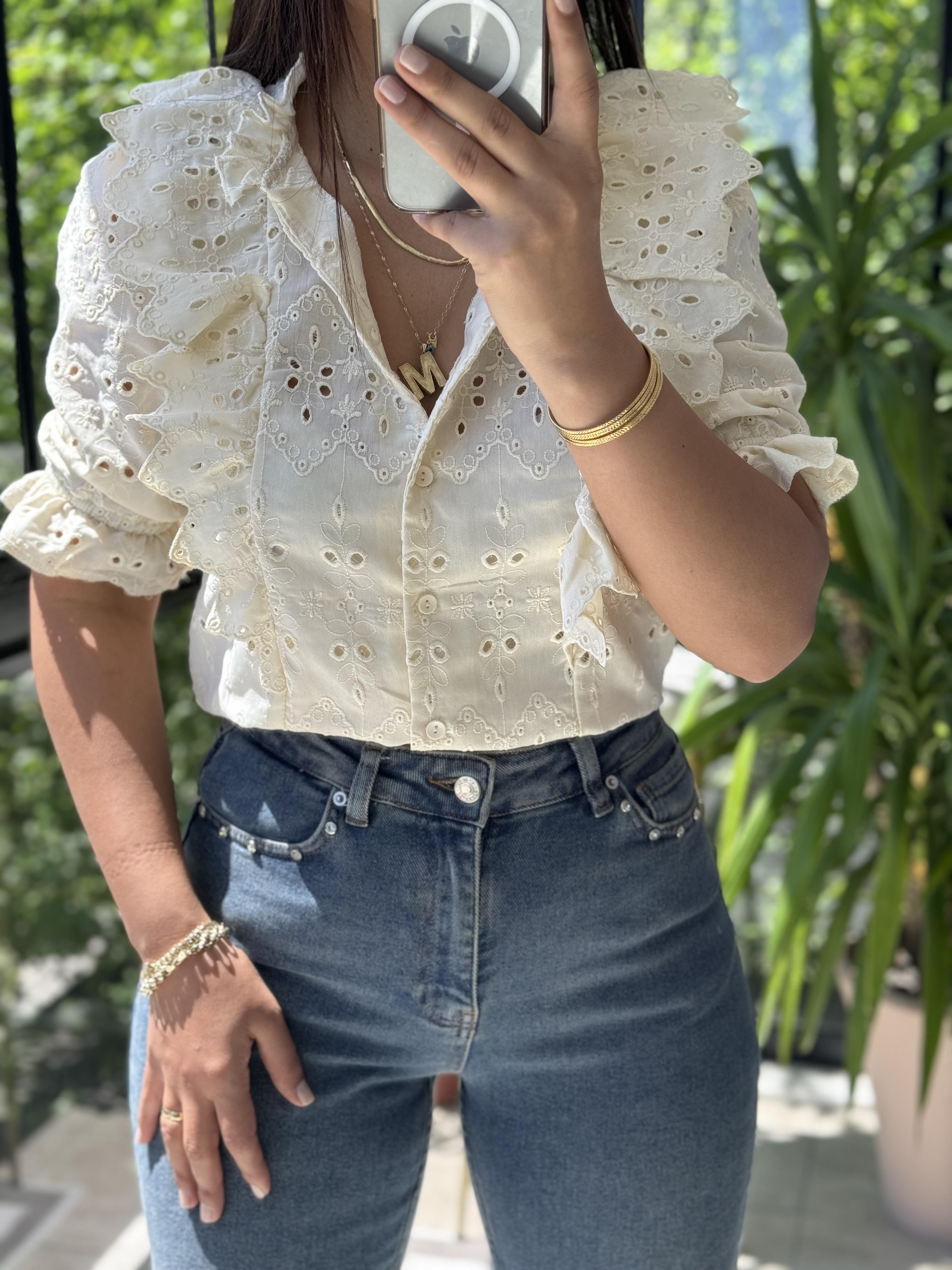 Yanları Fırfırlı Fisto Gömlek Bej