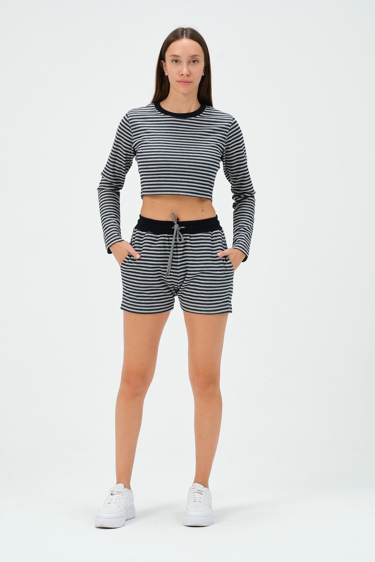 MSW Kadın Regular Fit Uzun Kollu Bisiklet Yaka Çizgili Lacivert Sweatshirt
