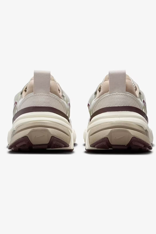 Nike V2K Run Unısex Koşu Ayakkabısı