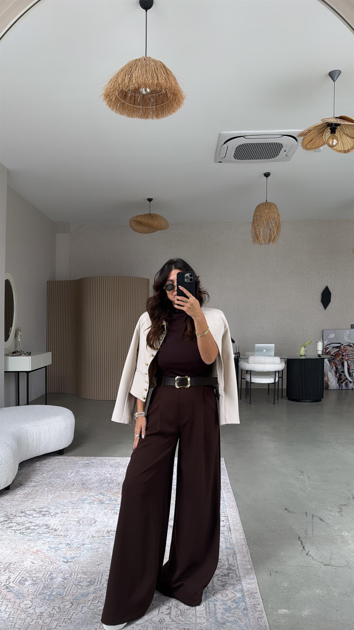 Acı Kahve Kemerli Bol Kumaş Pantolon