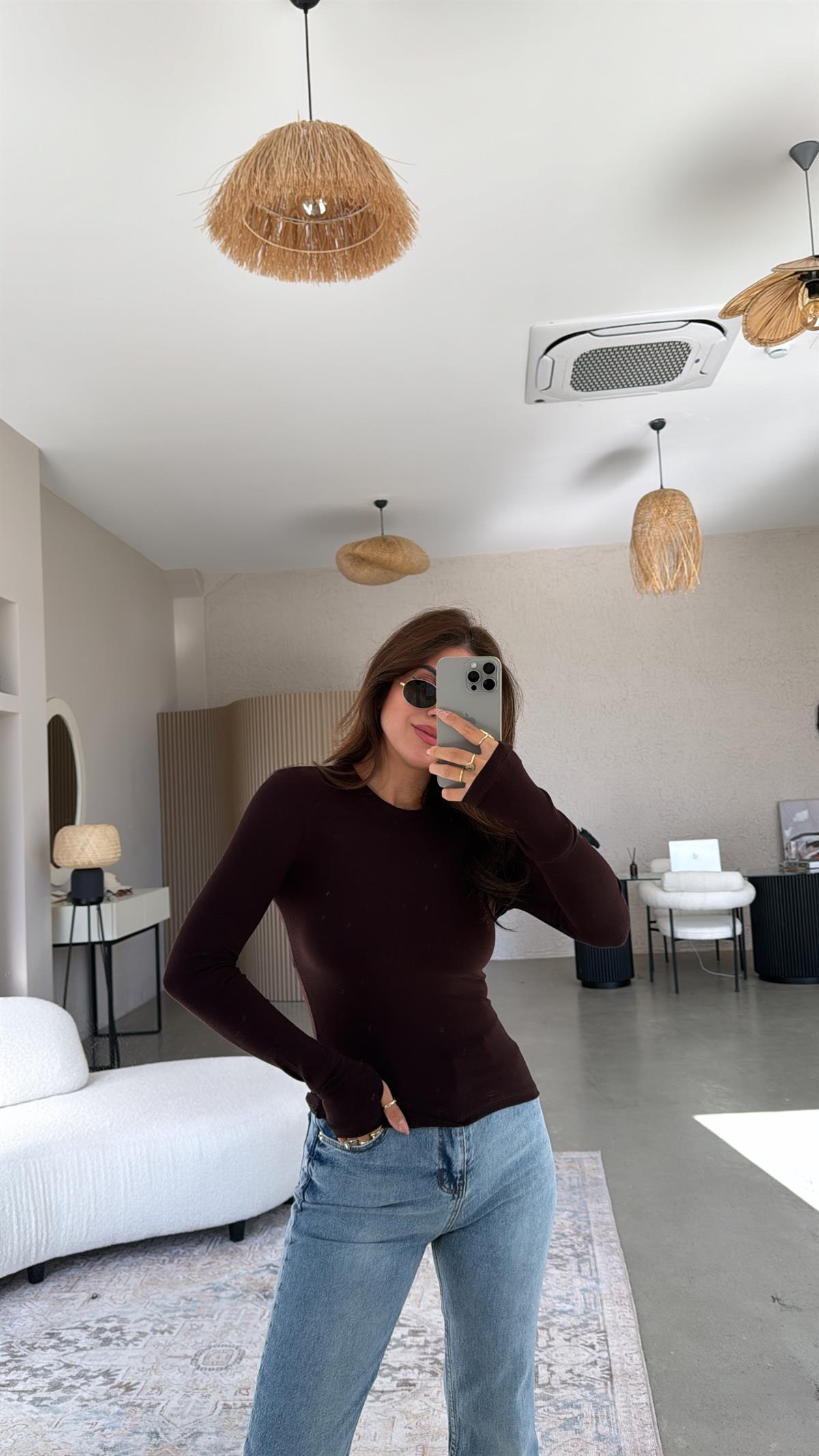 Acı Kahve Parmak Geçme Oys Kumaş Body