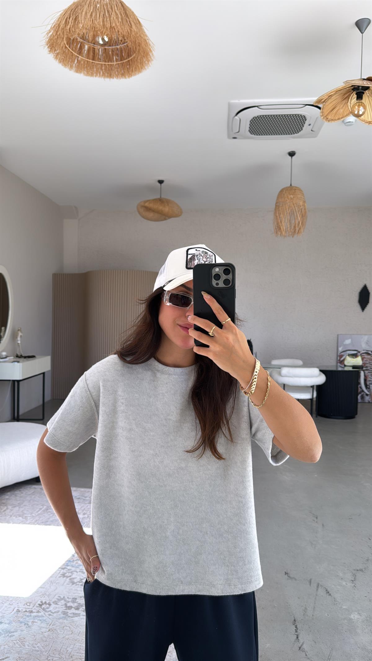 Açık Gri Yumoş Kısa Kol Triko