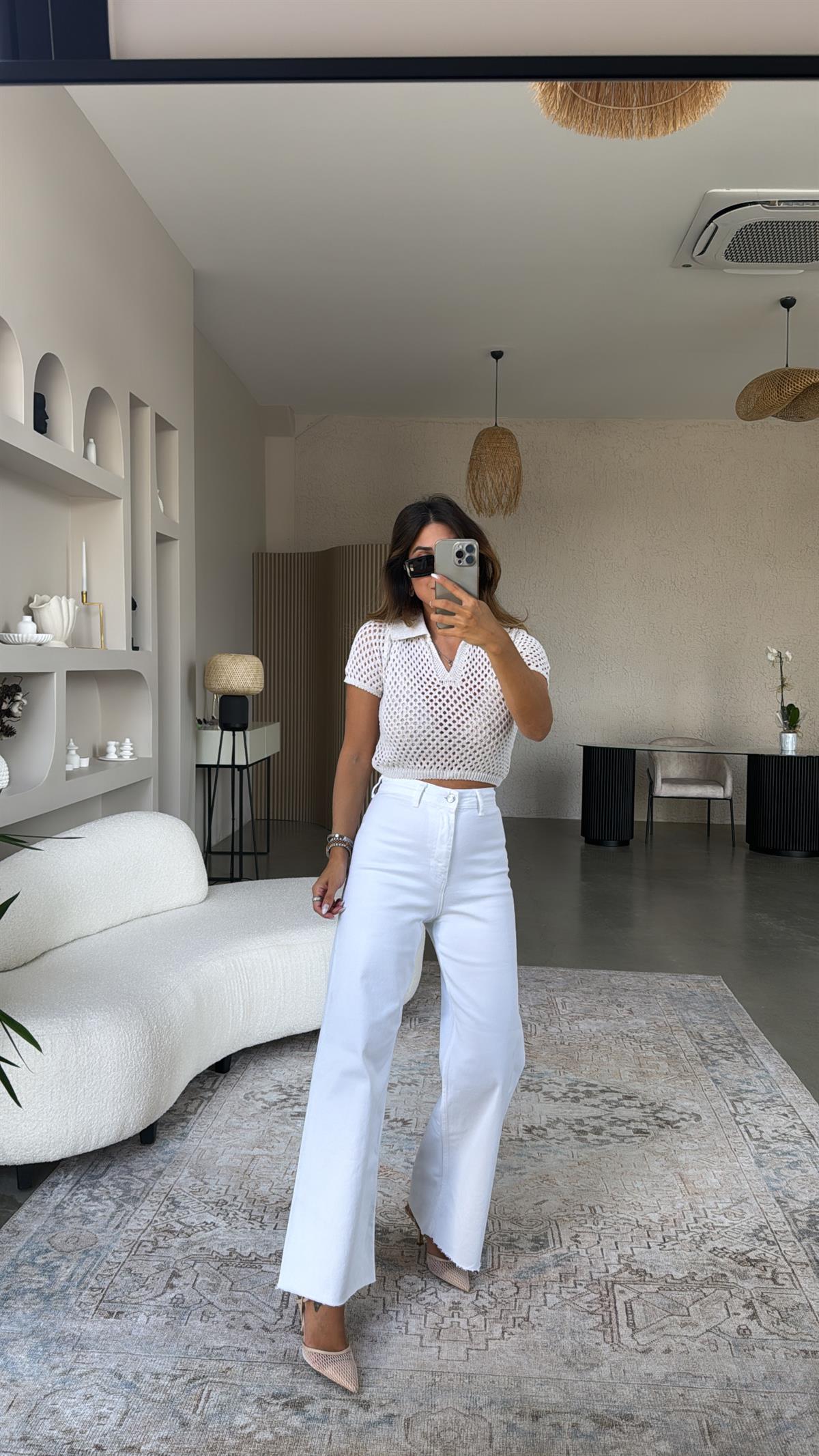 Ajur Kısa Kol Crop Bluz