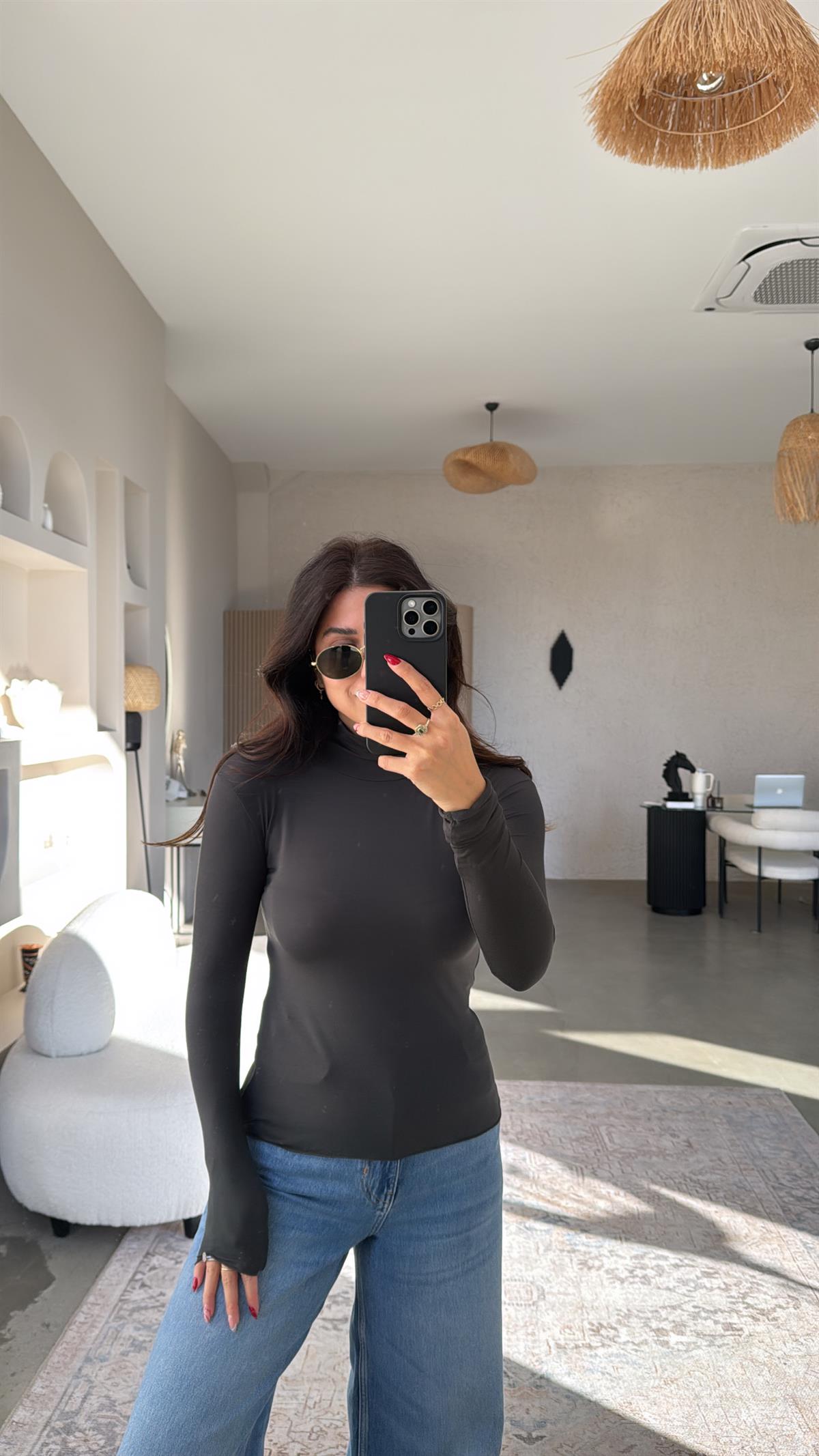 Antrasit Boğazlı Yarı Transparan Bluz