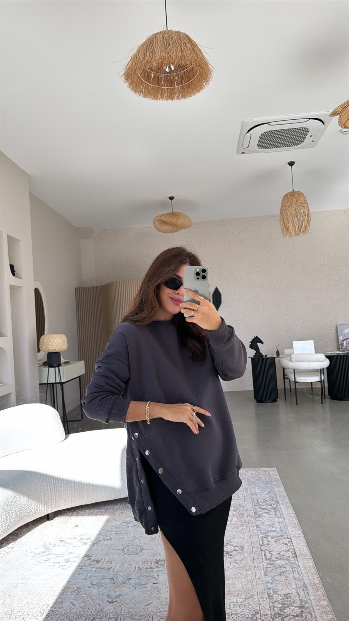 Antrasit Çıtçıt Detaylı Sweatshirt