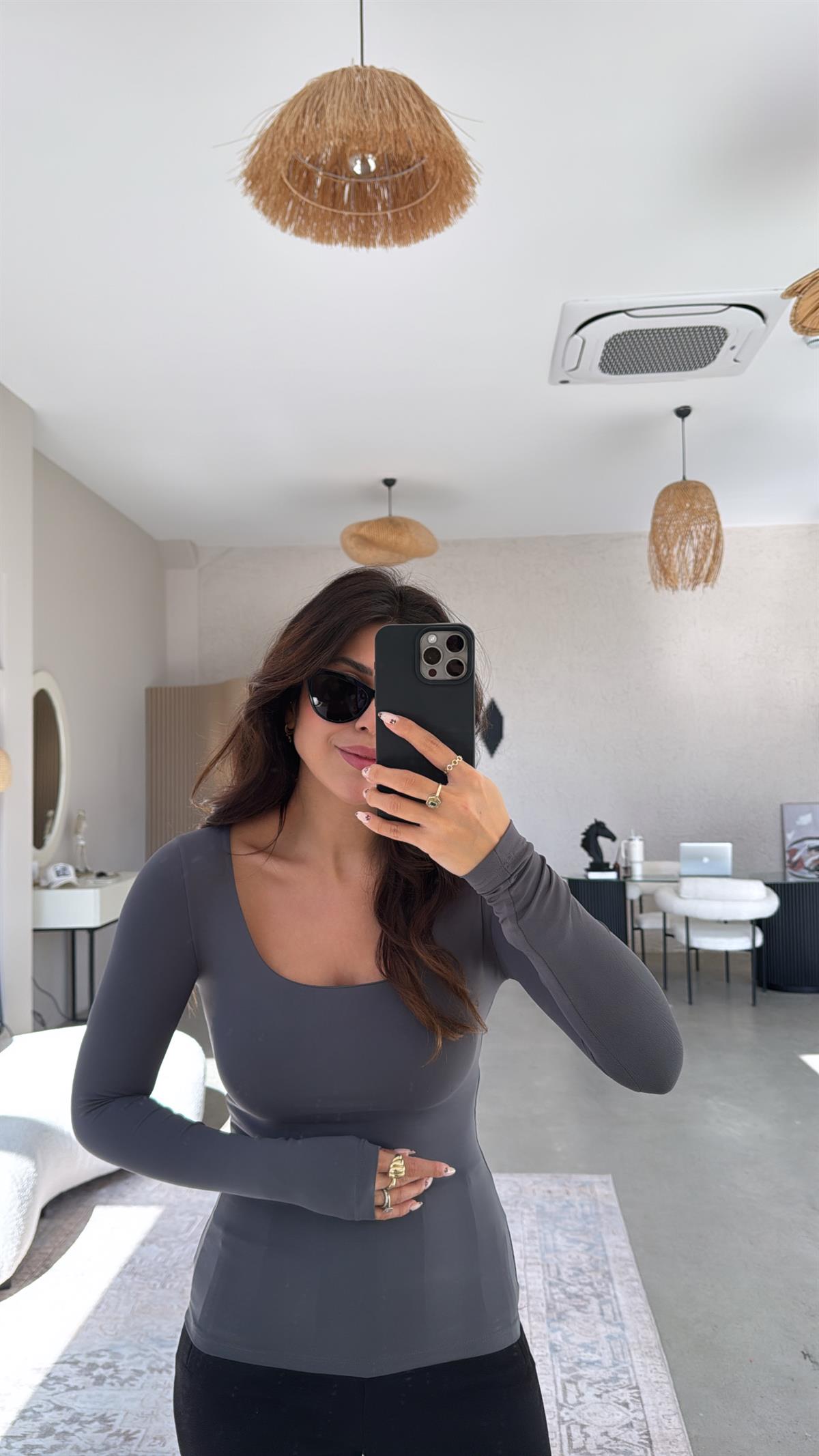 Antrasit Kare Yaka Poliamid Bluz