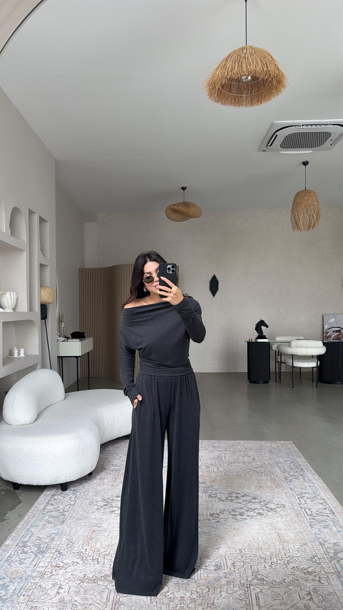 Antrasit Örme Kayık Yaka Takım