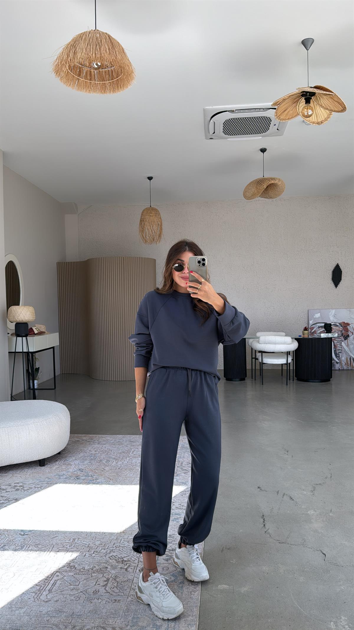 Antrasit Oys Kumaş Paça Lastikli Takım