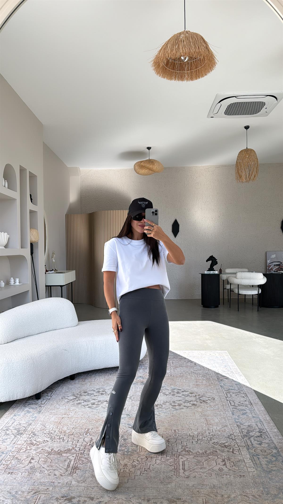 Antrasit Paça Çıtçıtlı Orijinal Tayt