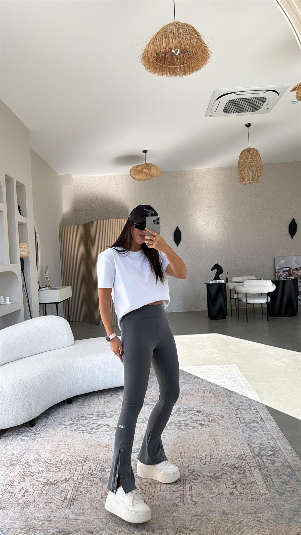 Antrasit Paça Çıtçıtlı Orijinal Tayt