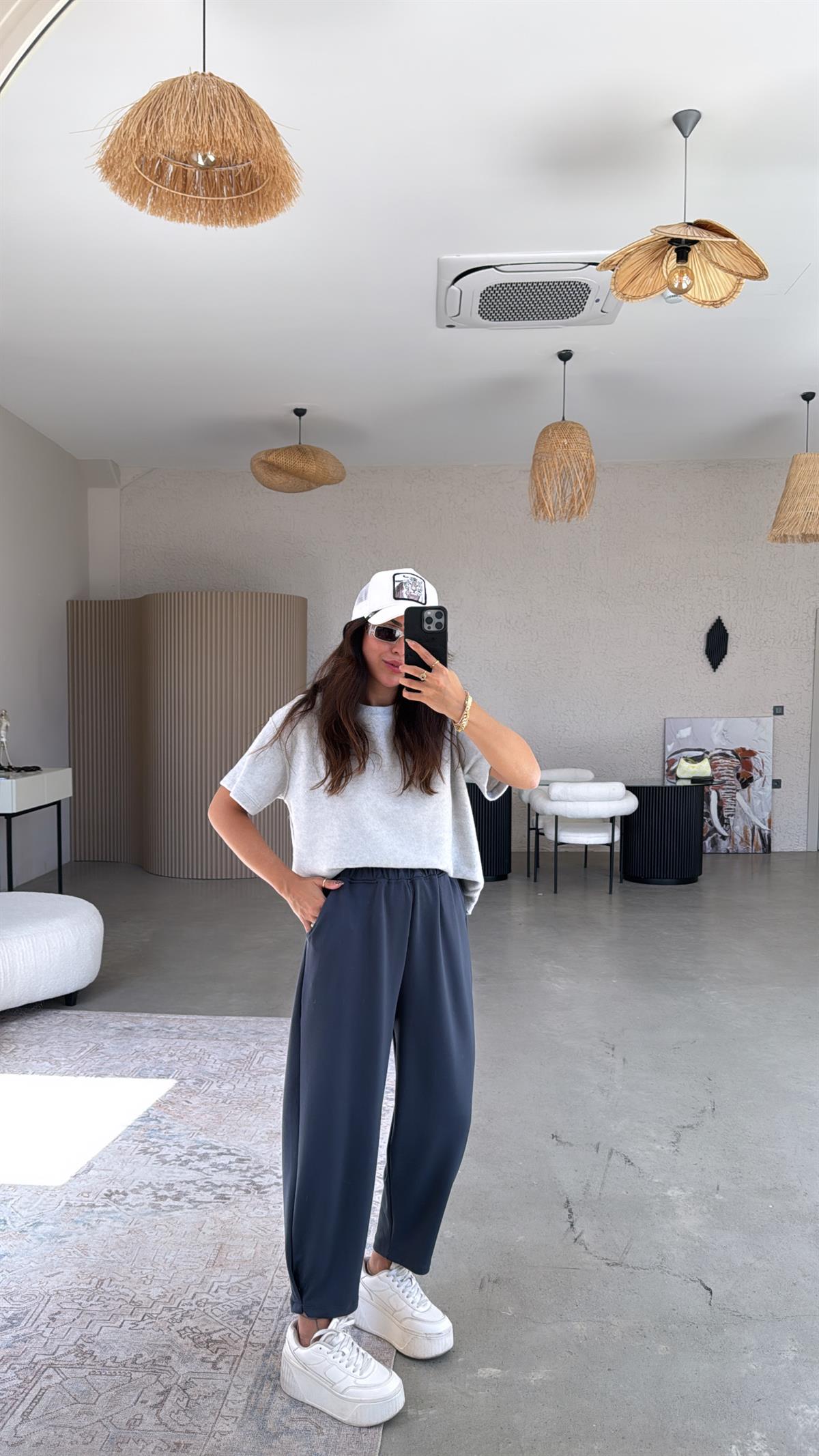 Antrasit Paça Tutturmalı Eşofman