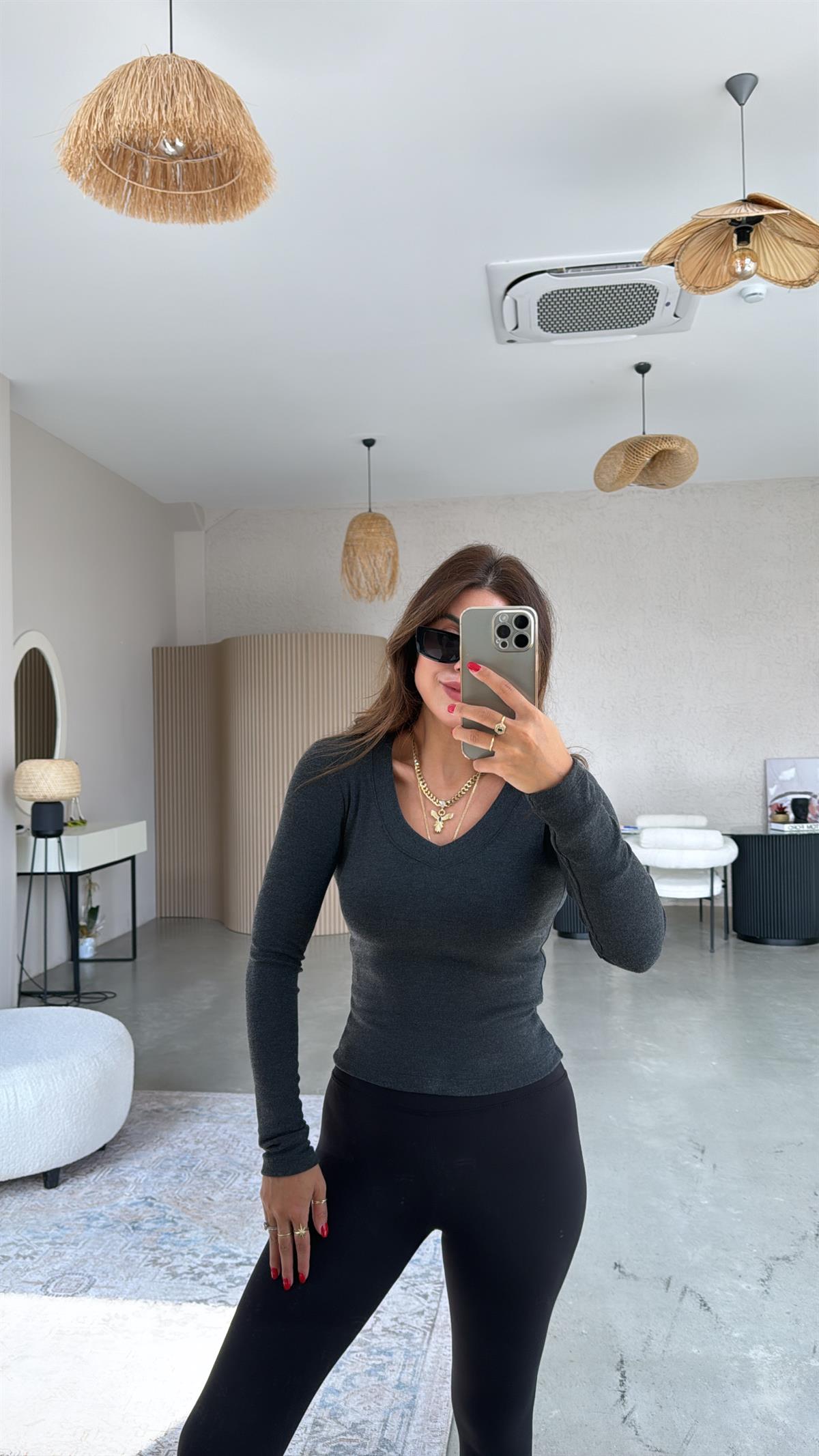 Antrasit V Yaka İthal Kumaş Body