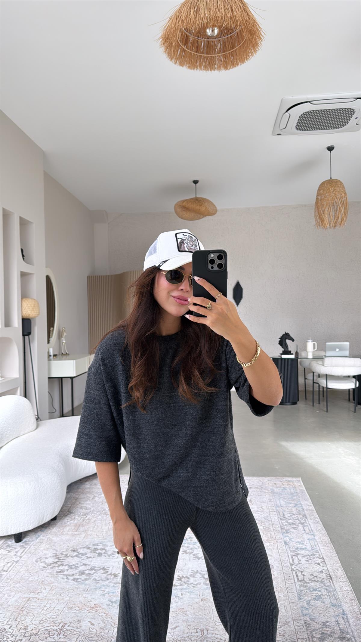 Antrasit Yumoş Alt Üst Takım