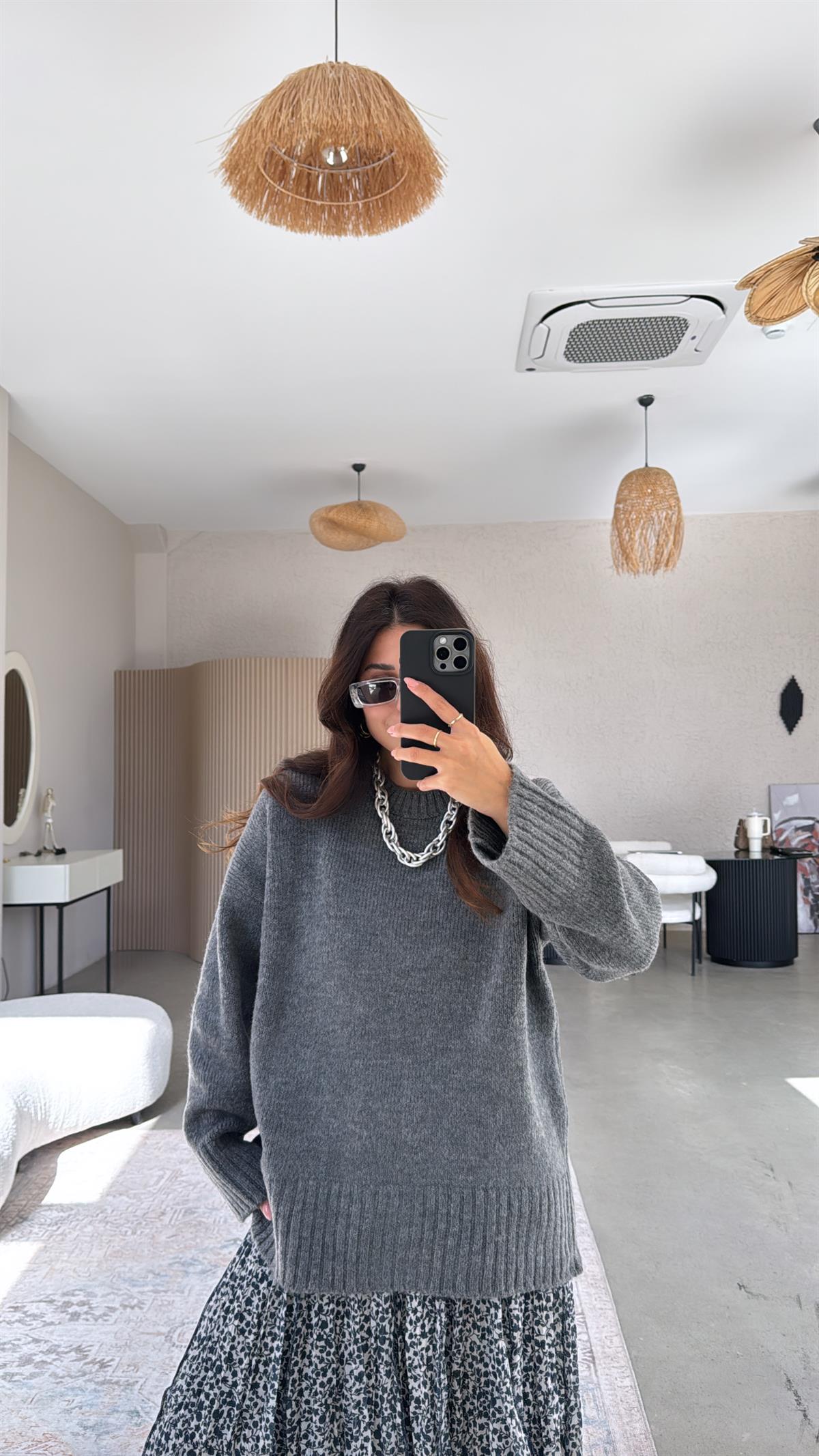 Antrasit Yumoş Bisiklet Yaka Basic Kazak