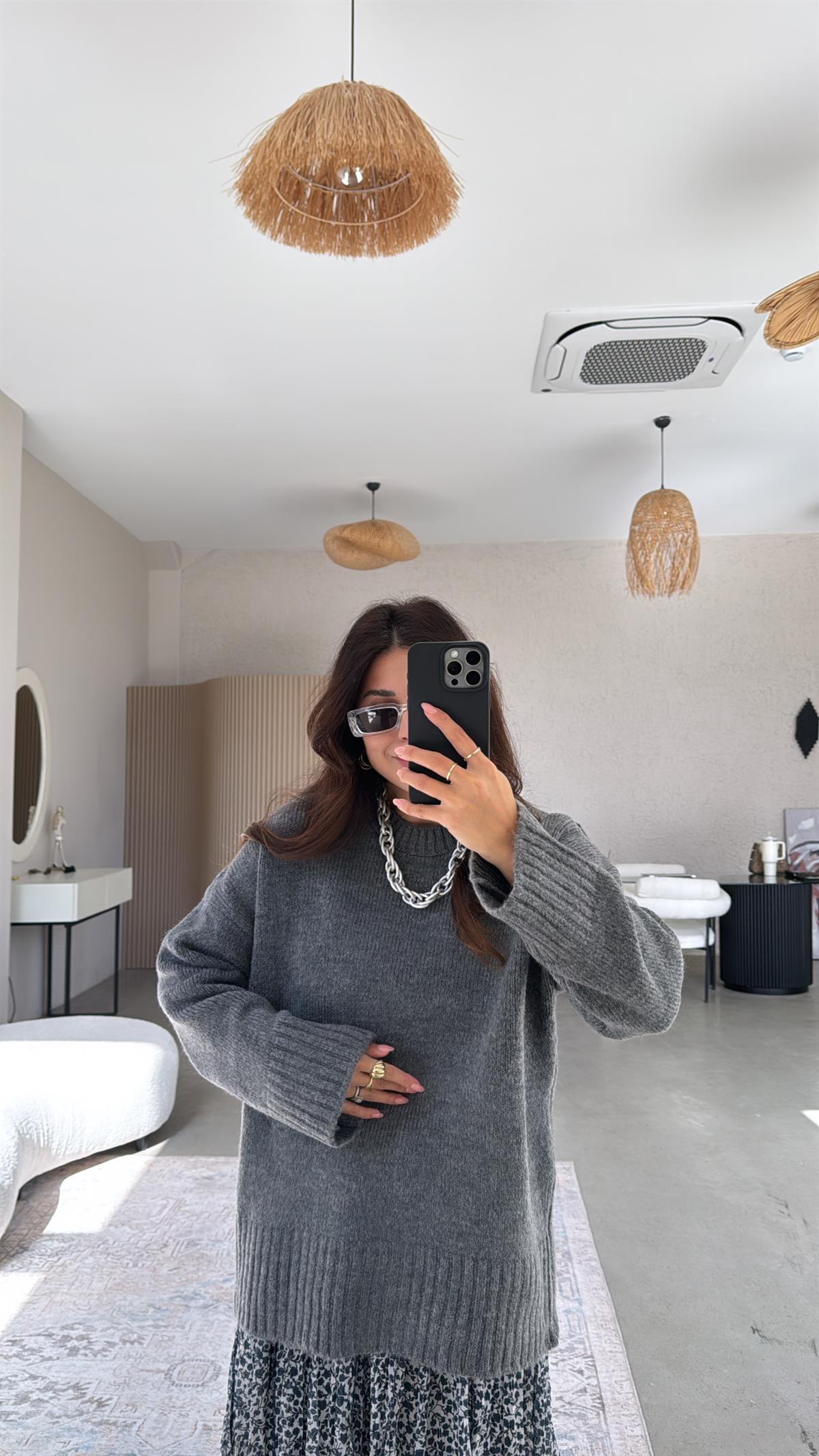 Antrasit Yumoş Bisiklet Yaka Basic Kazak