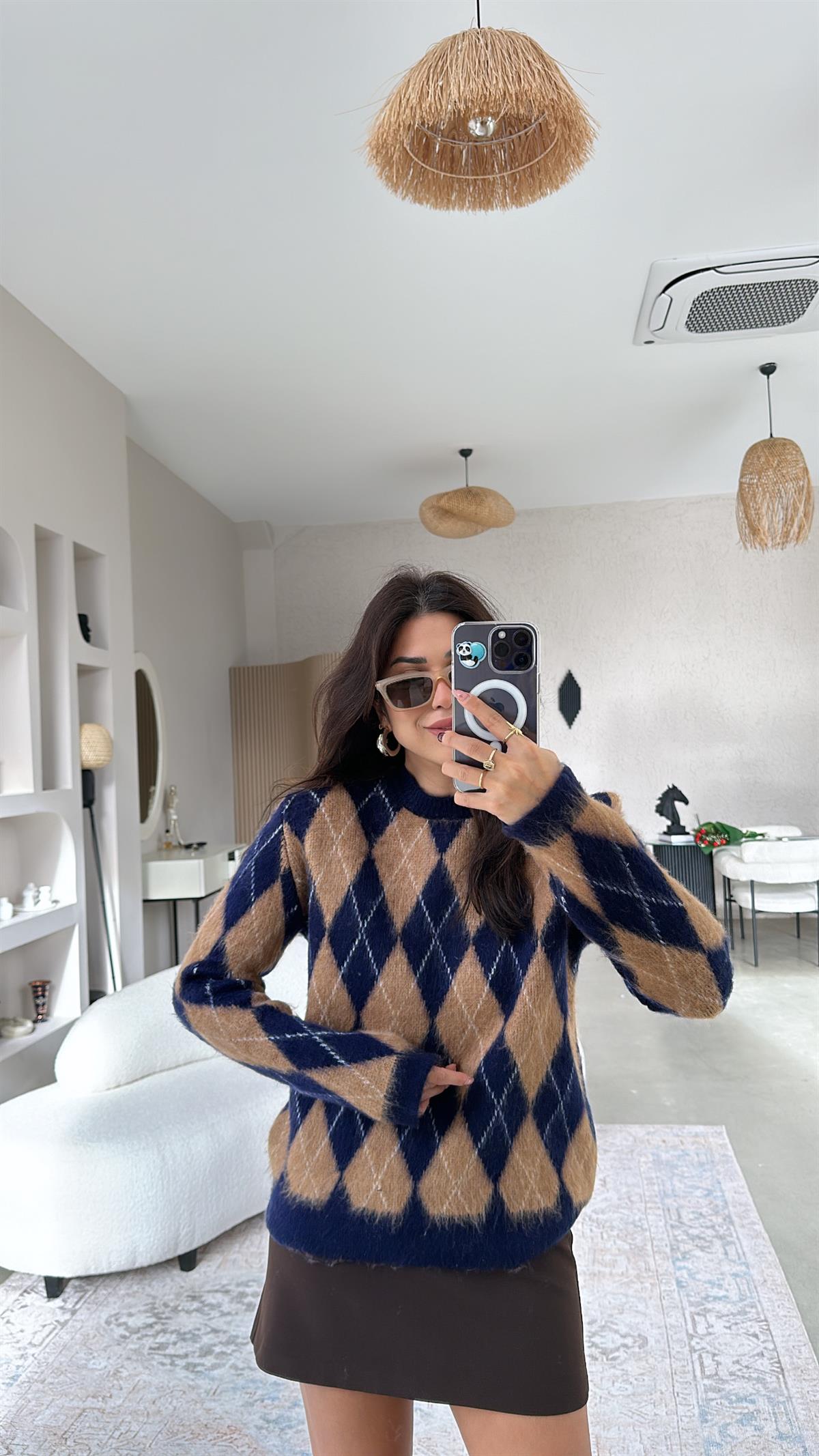 Baklava Desenli Massi Kazak