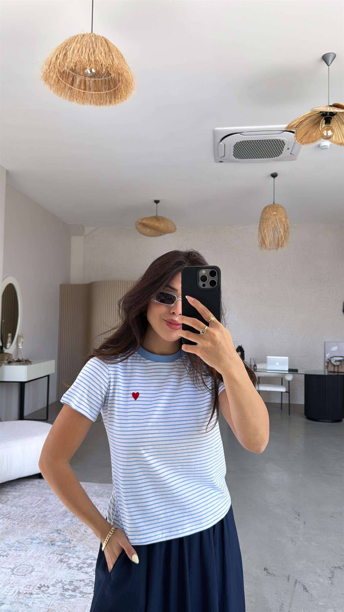 Bebe Mavi Çizgili Kalp Nakışlı Tshirt