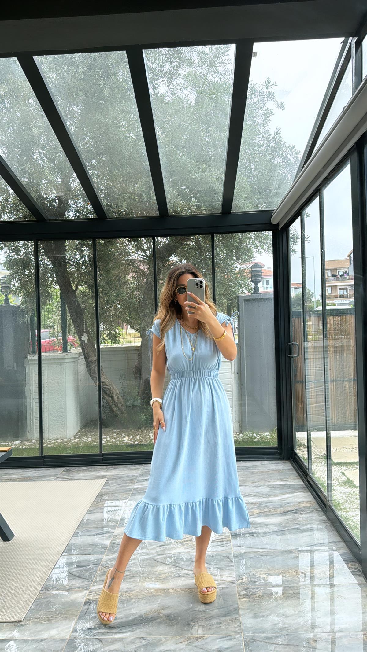 Bebe Mavi Omzu Büzgülü V Yaka Elbise