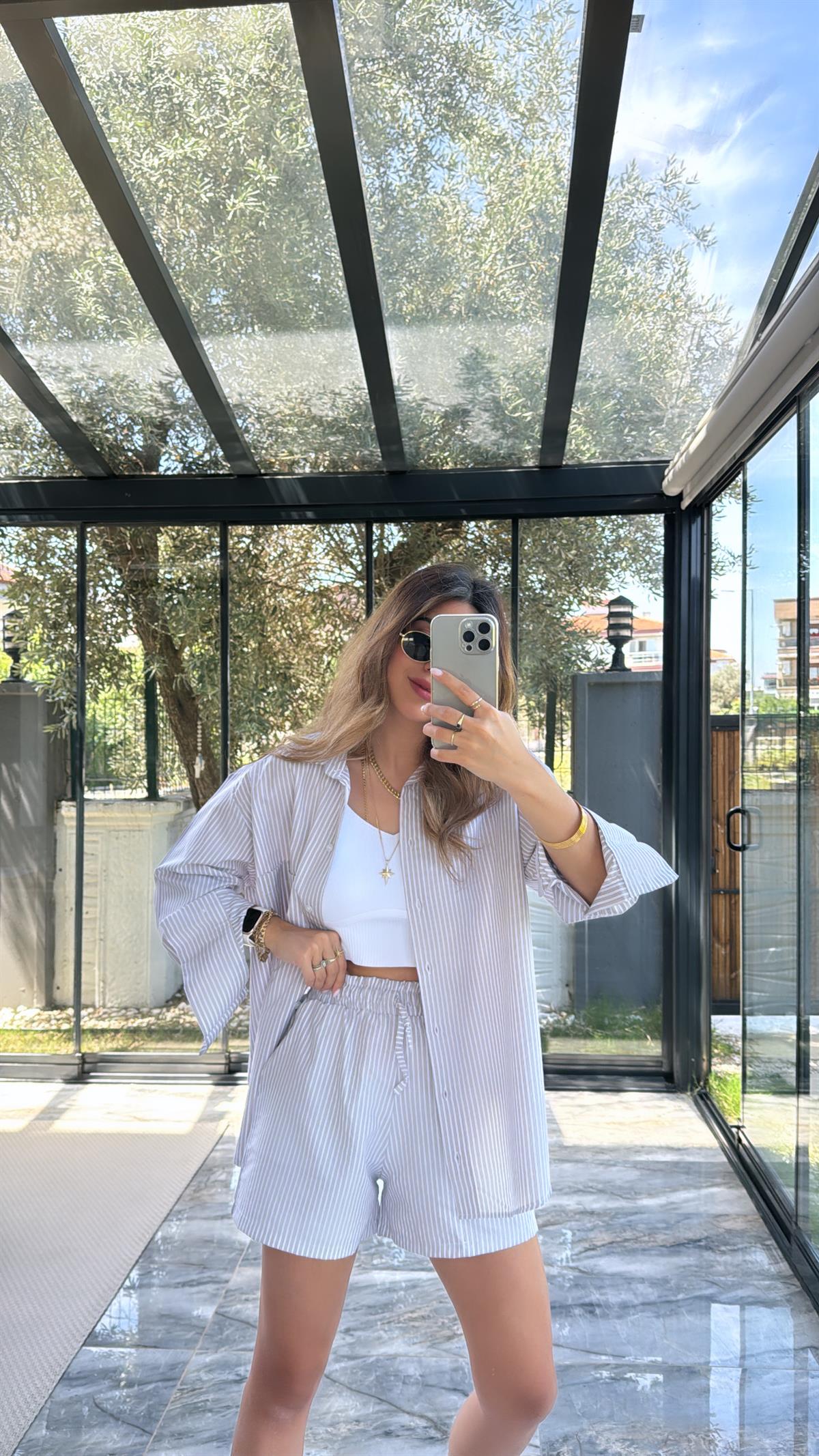 Bej Çizgili Poplin Şortlu Takım